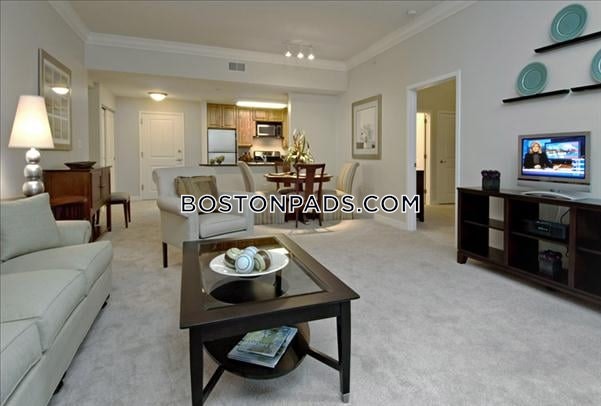 Watertown Square Apartments Photo 12