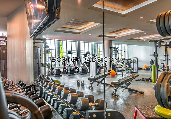 Portside at East Pier Photo 4