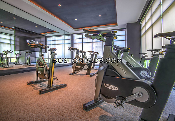 Portside at East Pier Photo 5