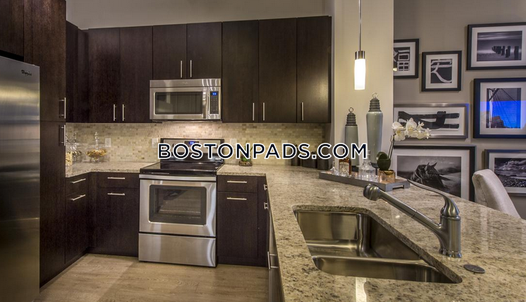 Gables Arsenal Street Photo 19