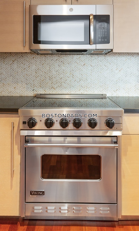 Harborview at the Navy Yard Photo 27