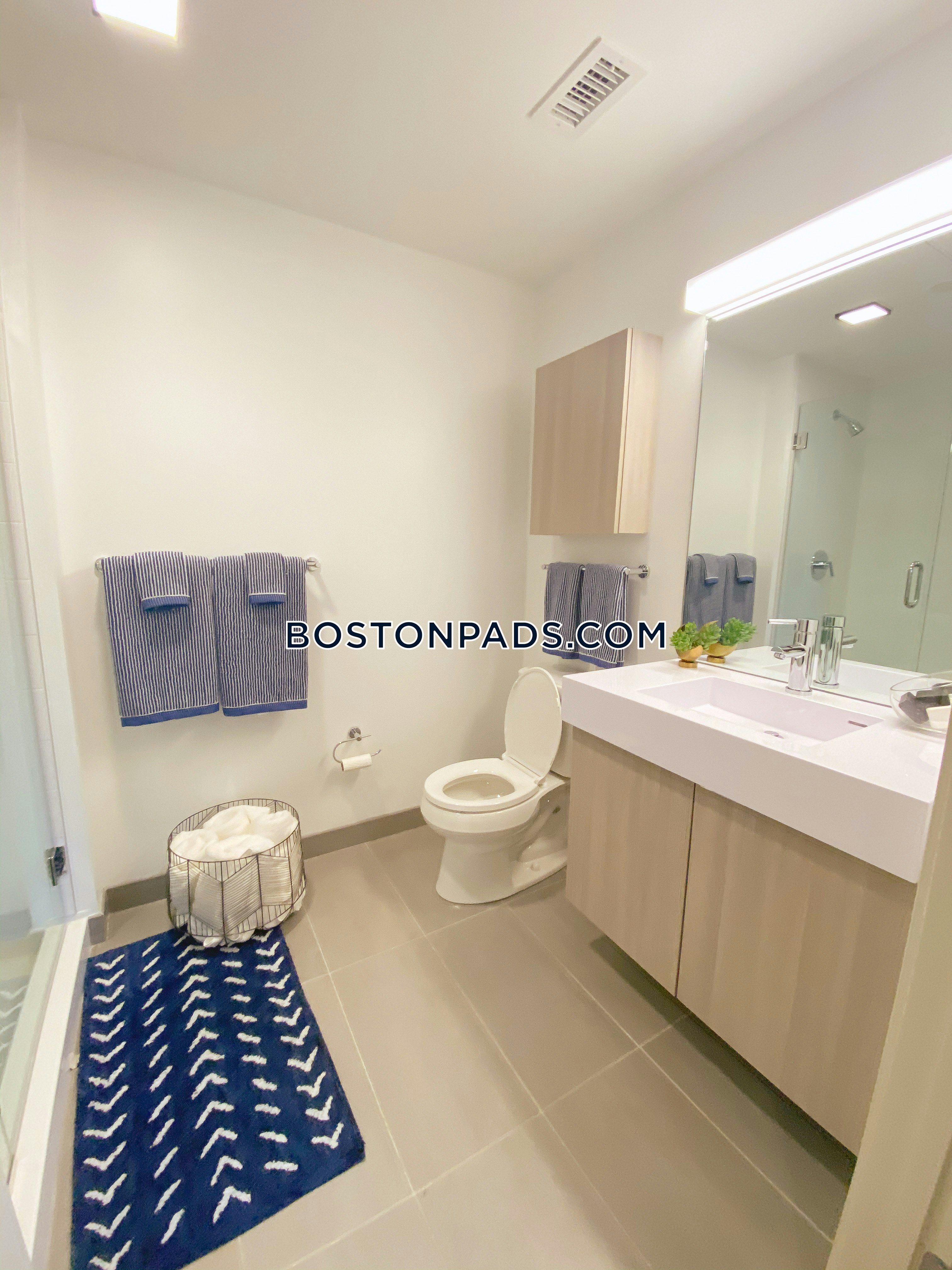 Proto Kendall Square Photo 27