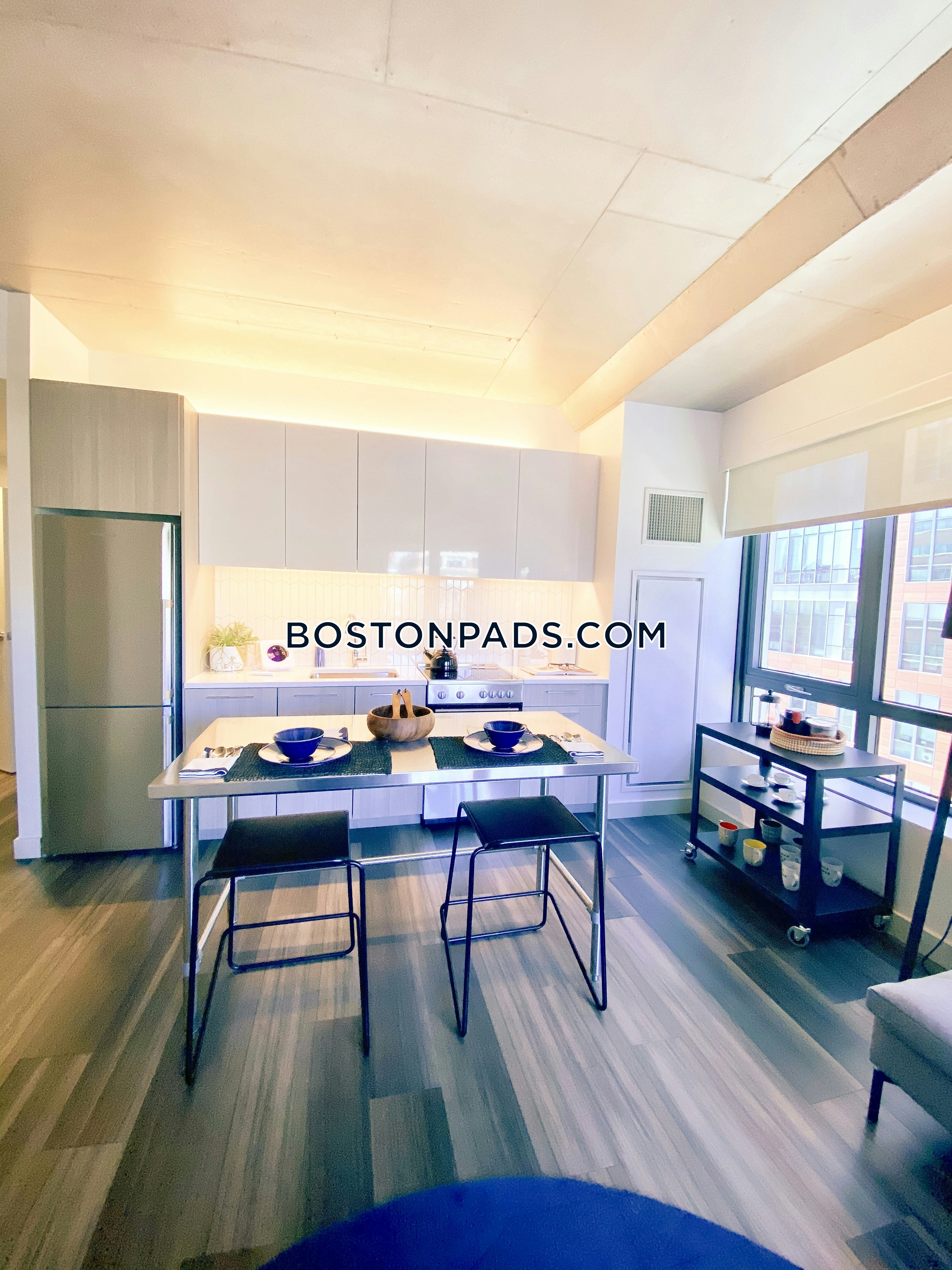 Proto Kendall Square Photo 16