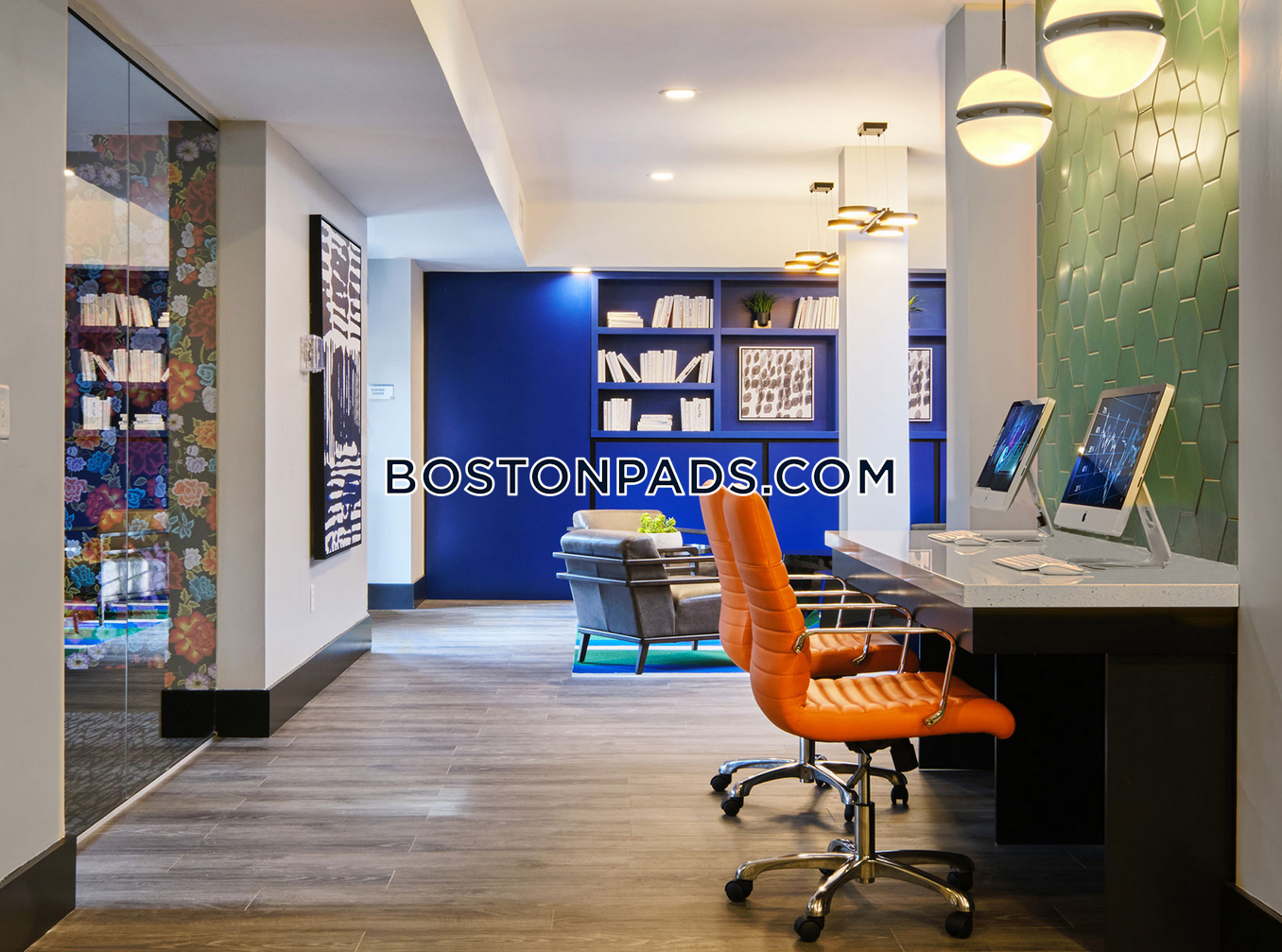 The Green at 9 and 90 Photo 10