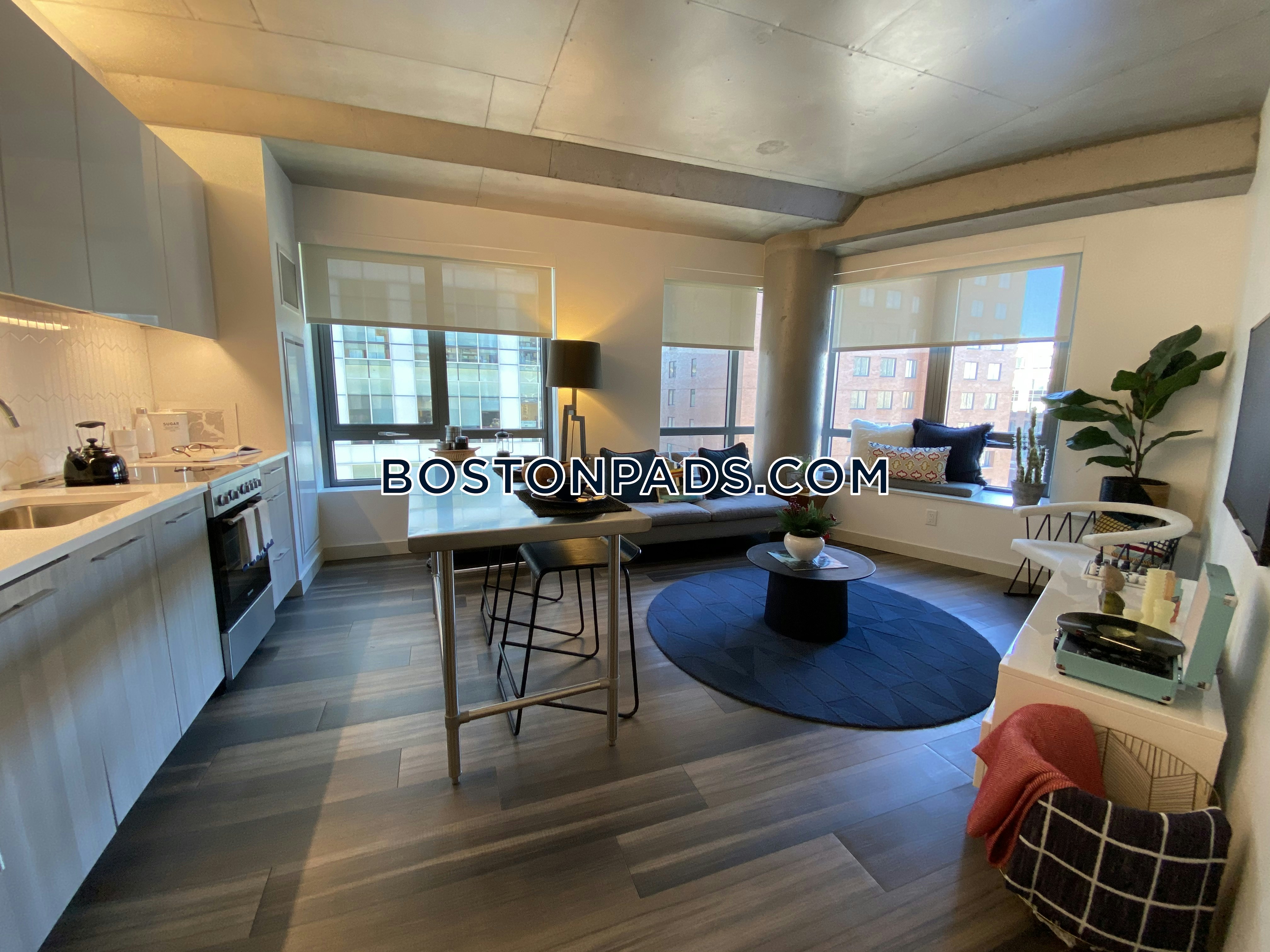 Proto Kendall Square Photo 43