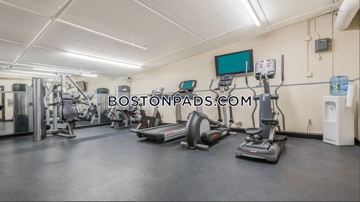 Church Corner Apartments Photo 15