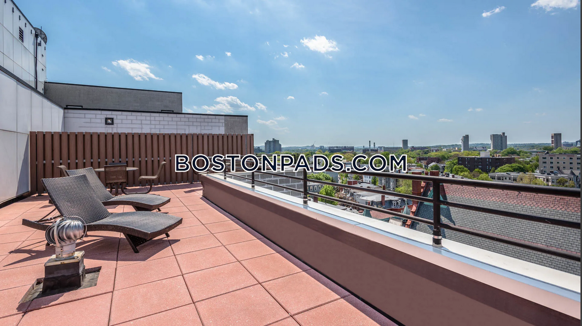 Church Corner Apartments Photo 20