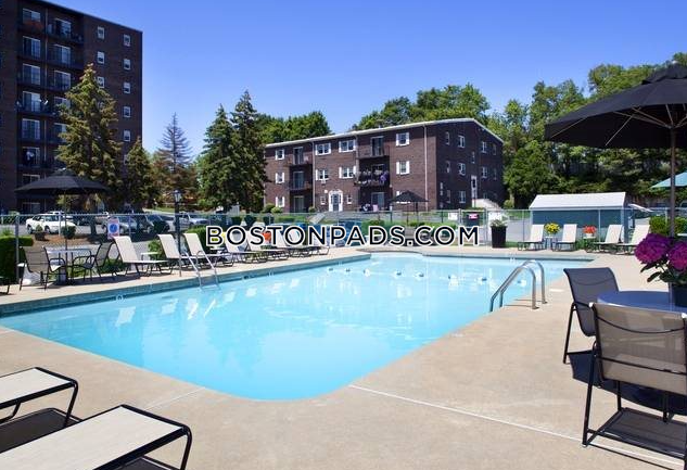 Weymouth Place Photo 5