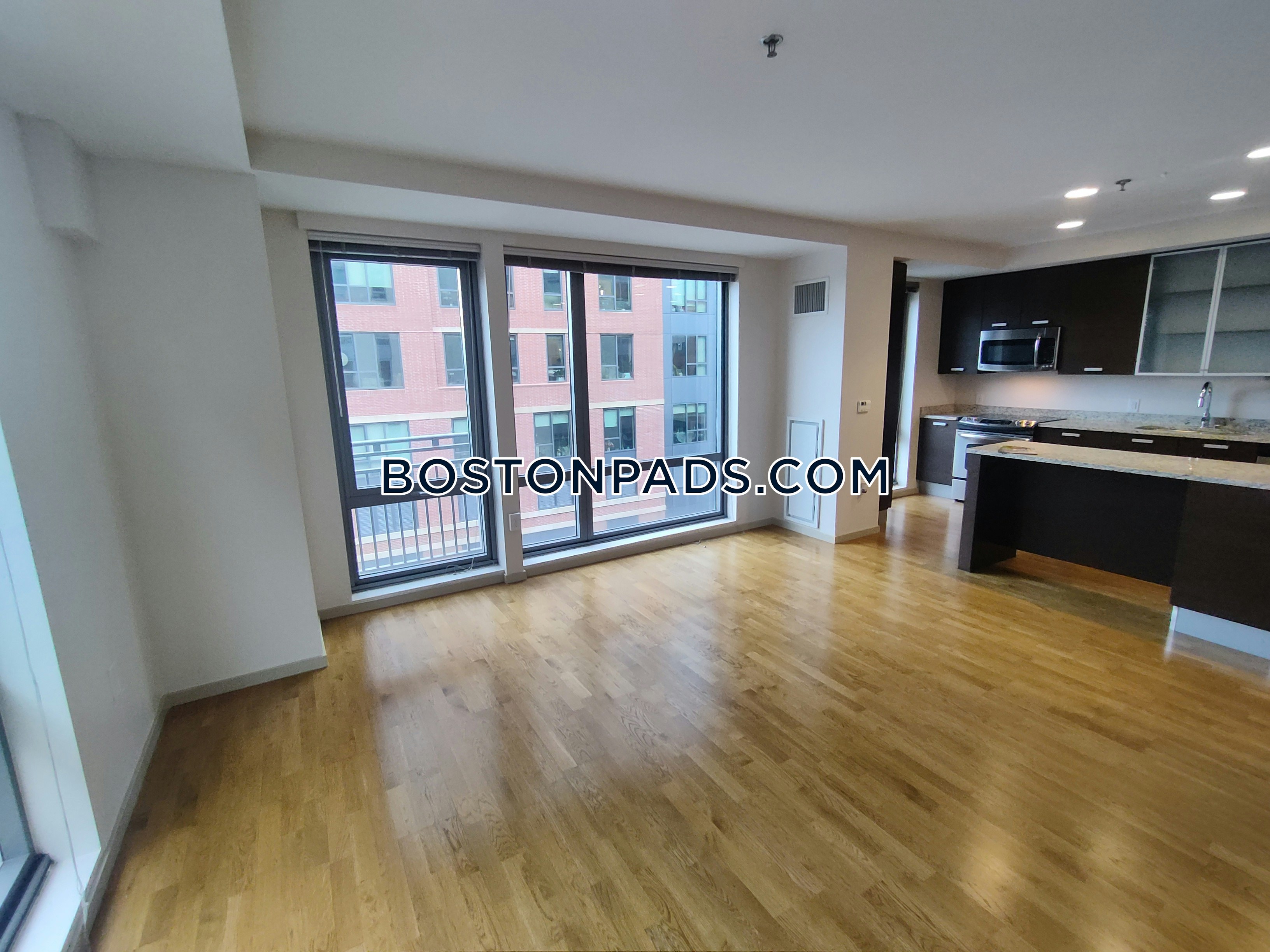 The Victor by Windsor Photo 12