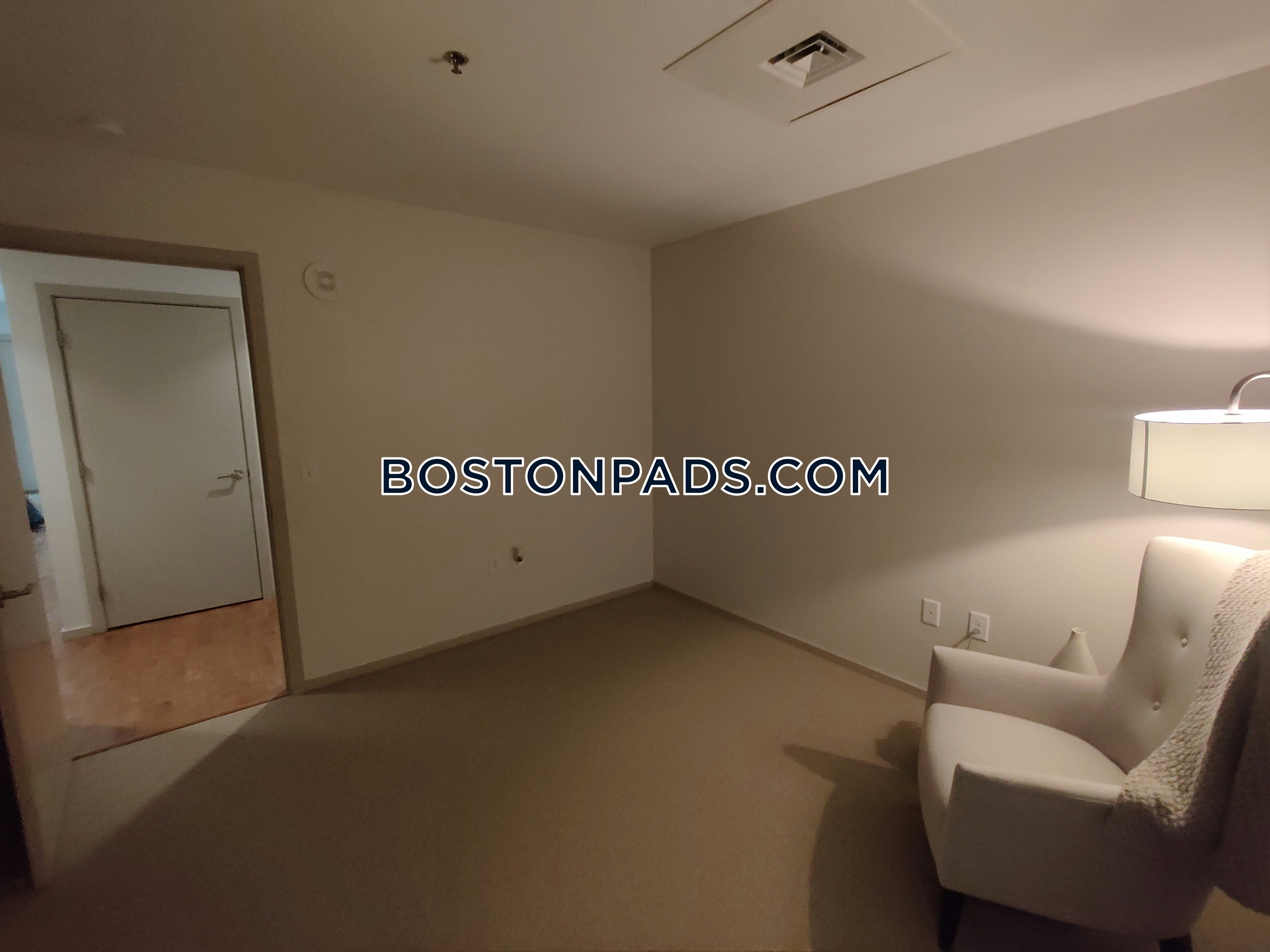 The Victor by Windsor Photo 19