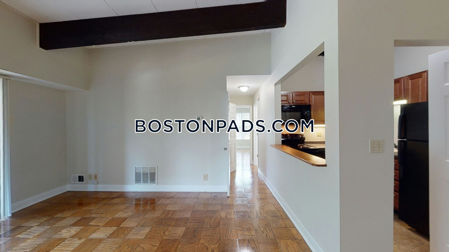 The Commons at Windsor Gardens Photo 4