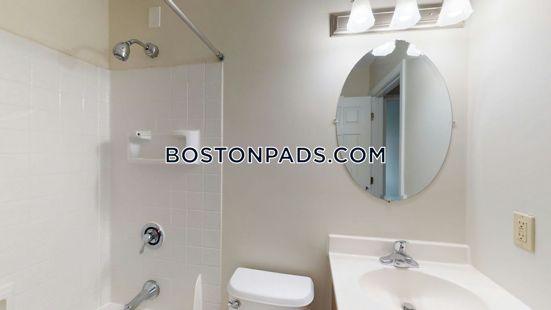 The Commons at Windsor Gardens Photo 35