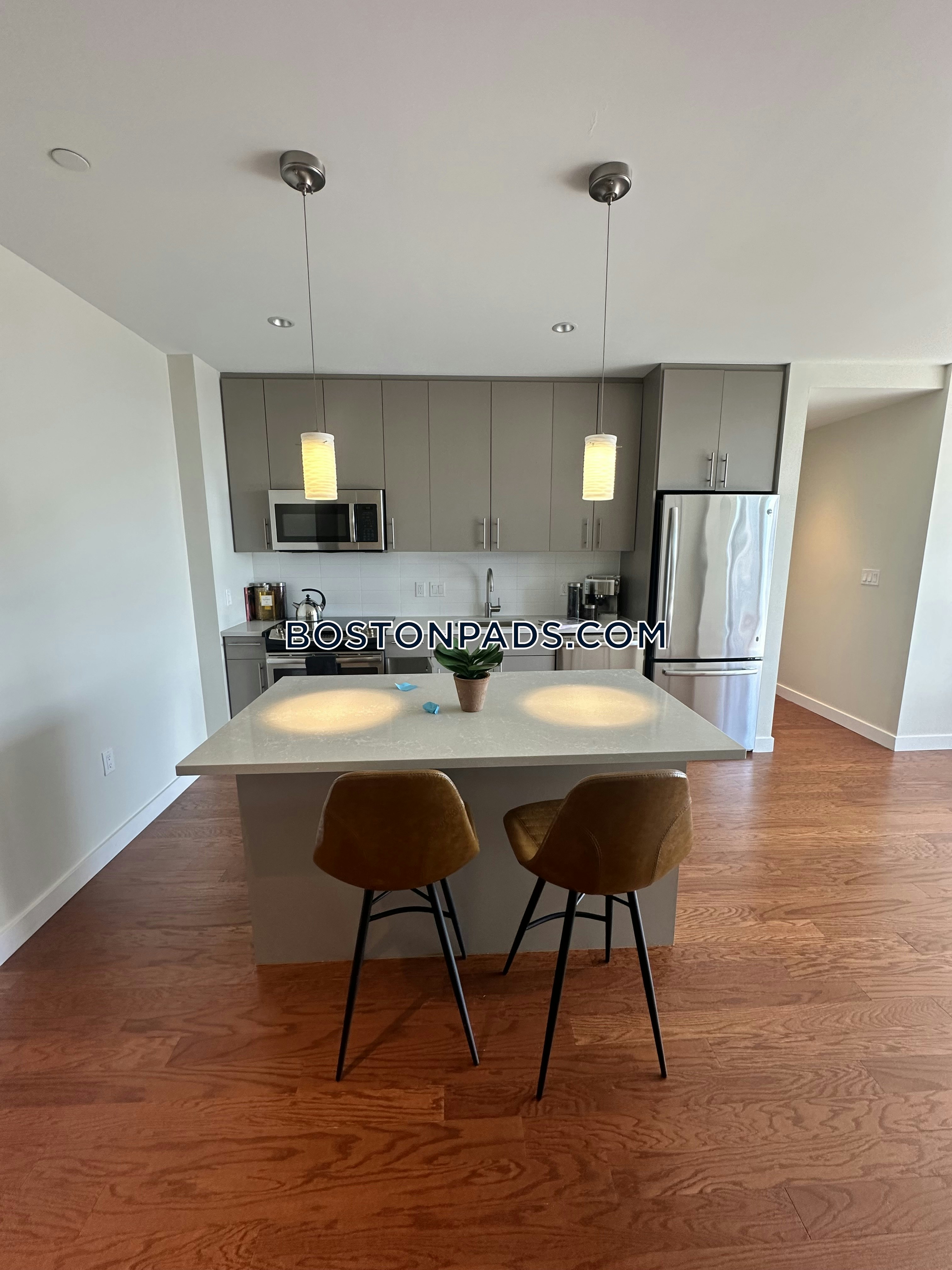 The Benjamin Photo 47