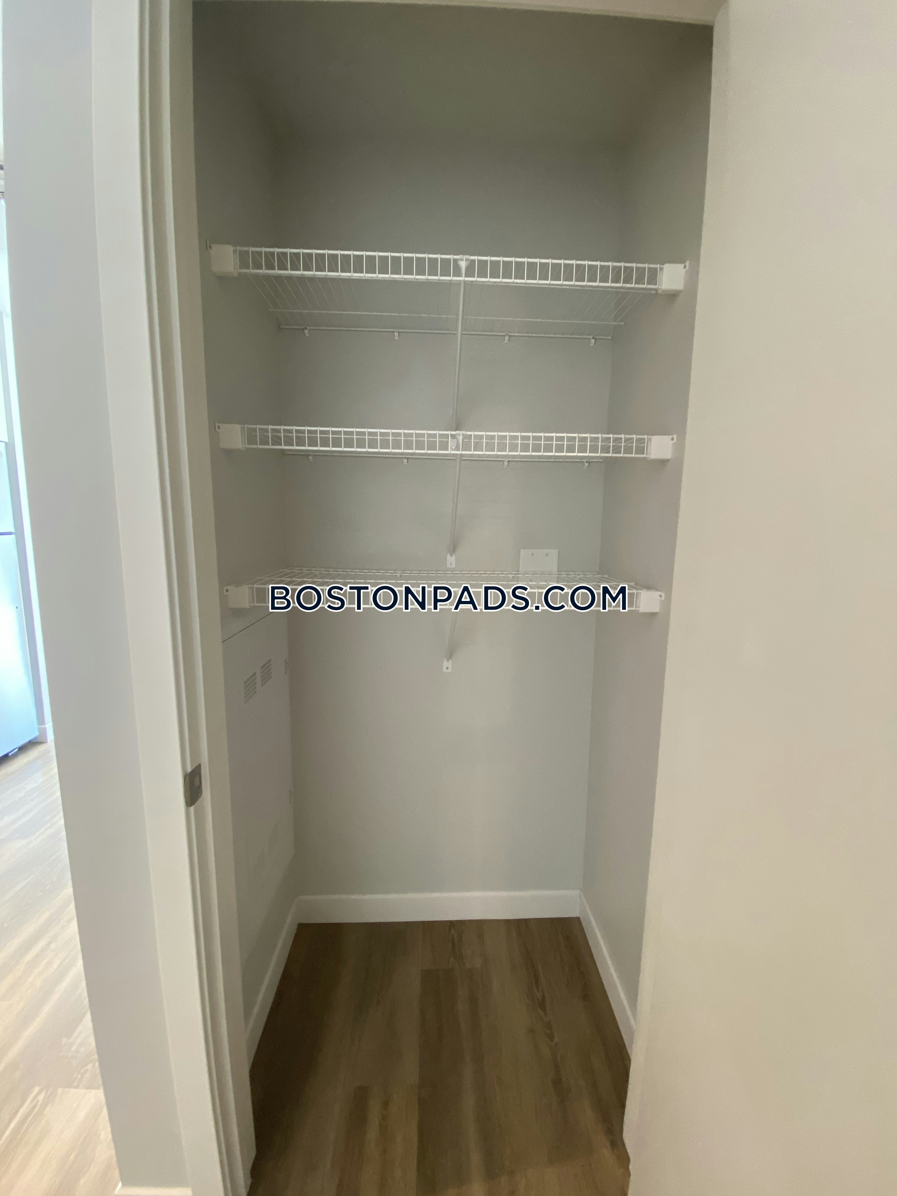 Prism Apartments Photo 32