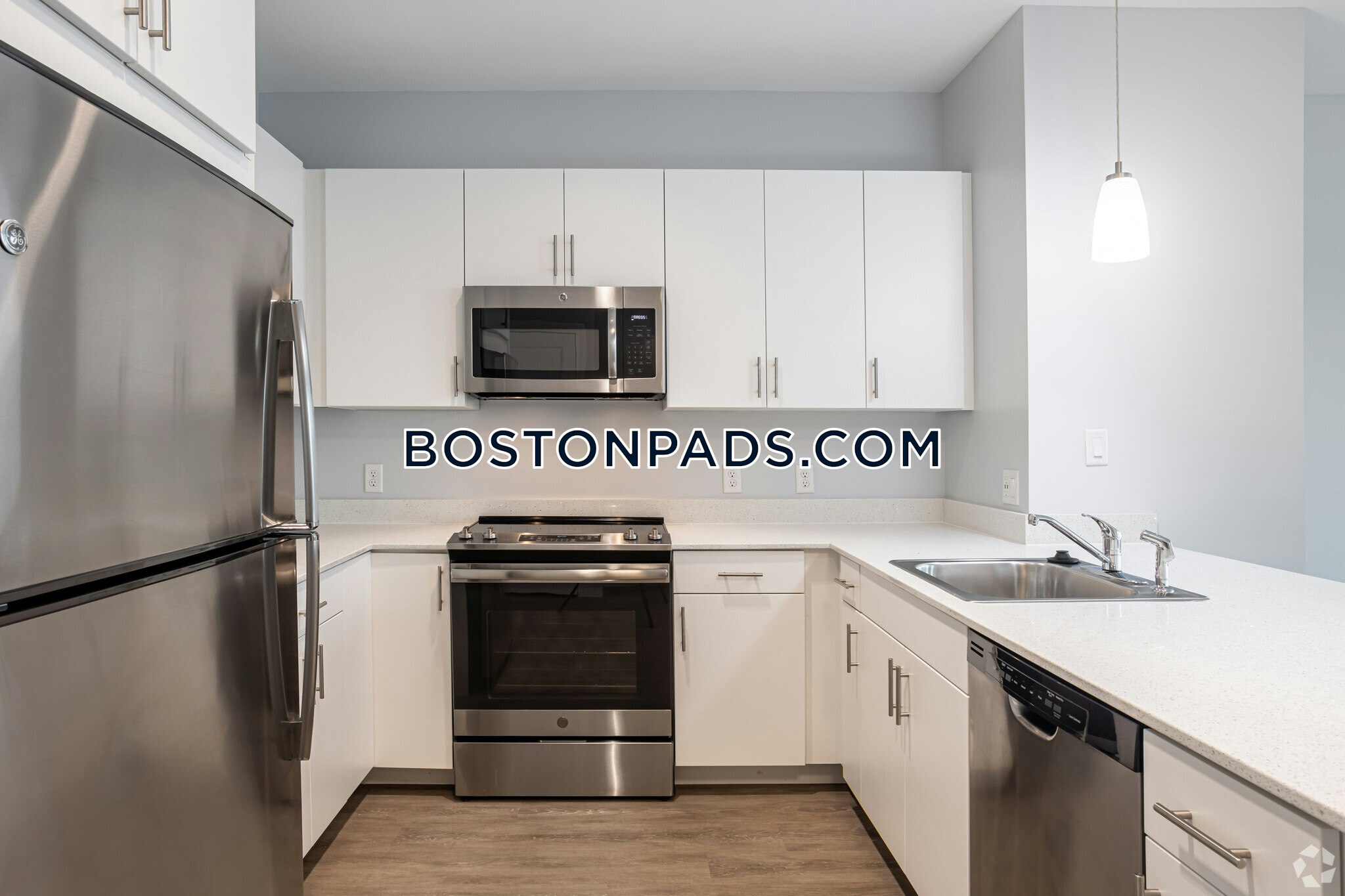 Elevation Apartments at Crown Colony Photo 68