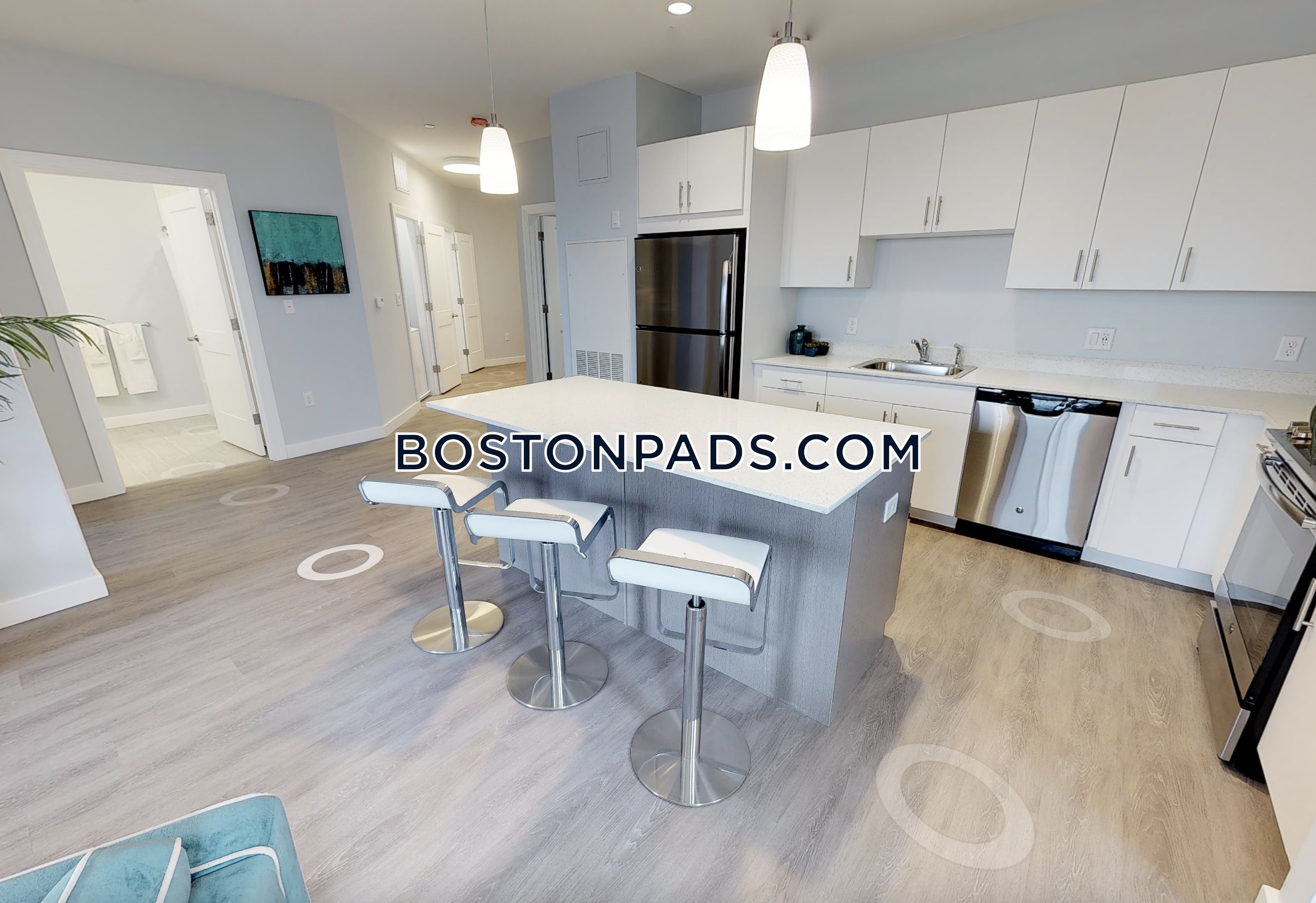 Elevation Apartments at Crown Colony Photo 47