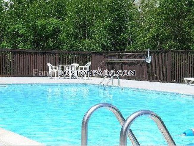 Tudor Glen Village Photo 3