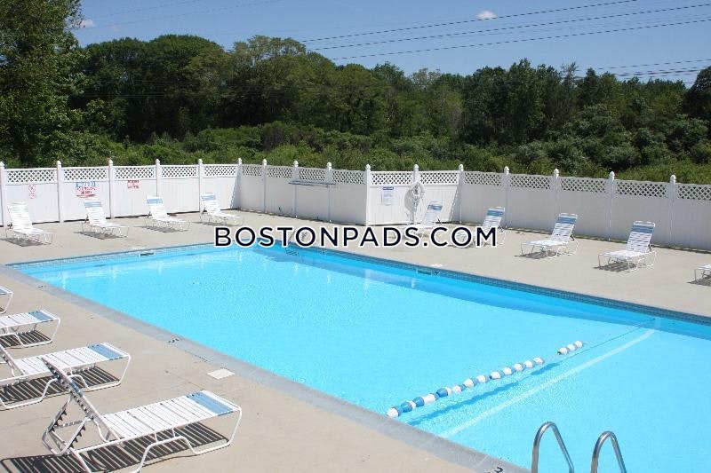 Tudor Glen Village Photo 1