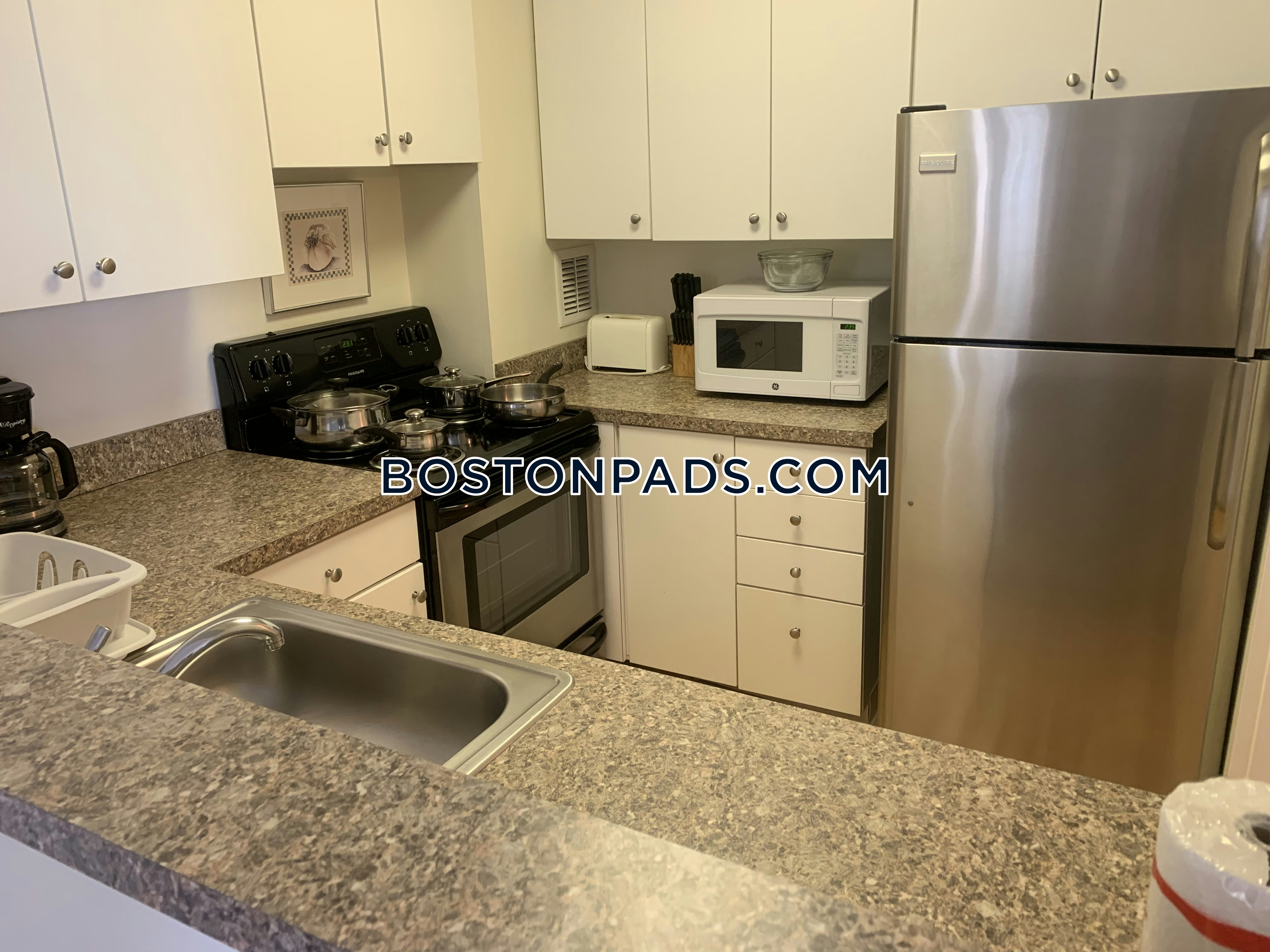 The Greenhouse Apartments Photo 13