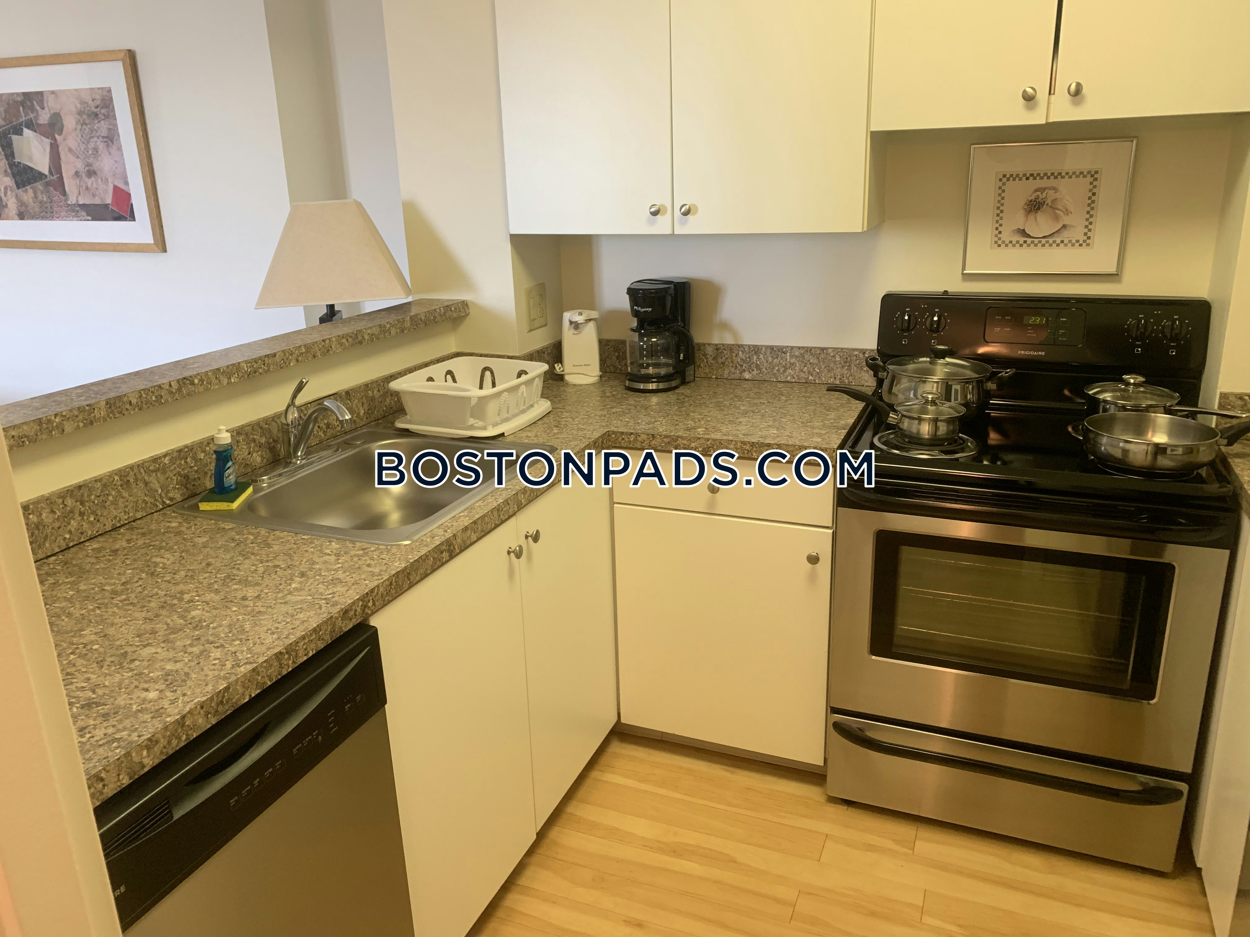 The Greenhouse Apartments Photo 12