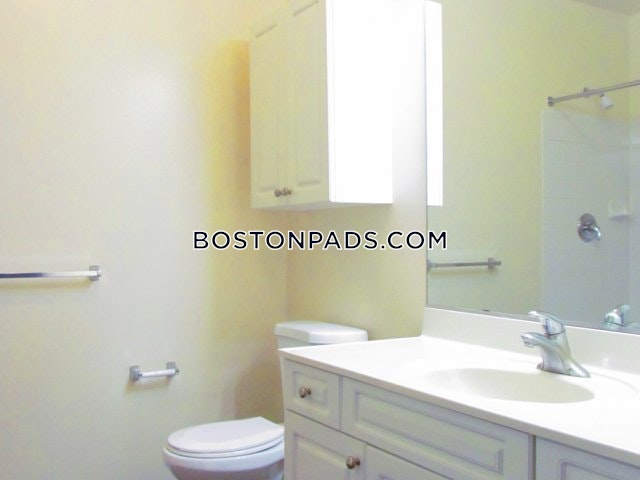 Highlands at Faxon Woods Photo 26