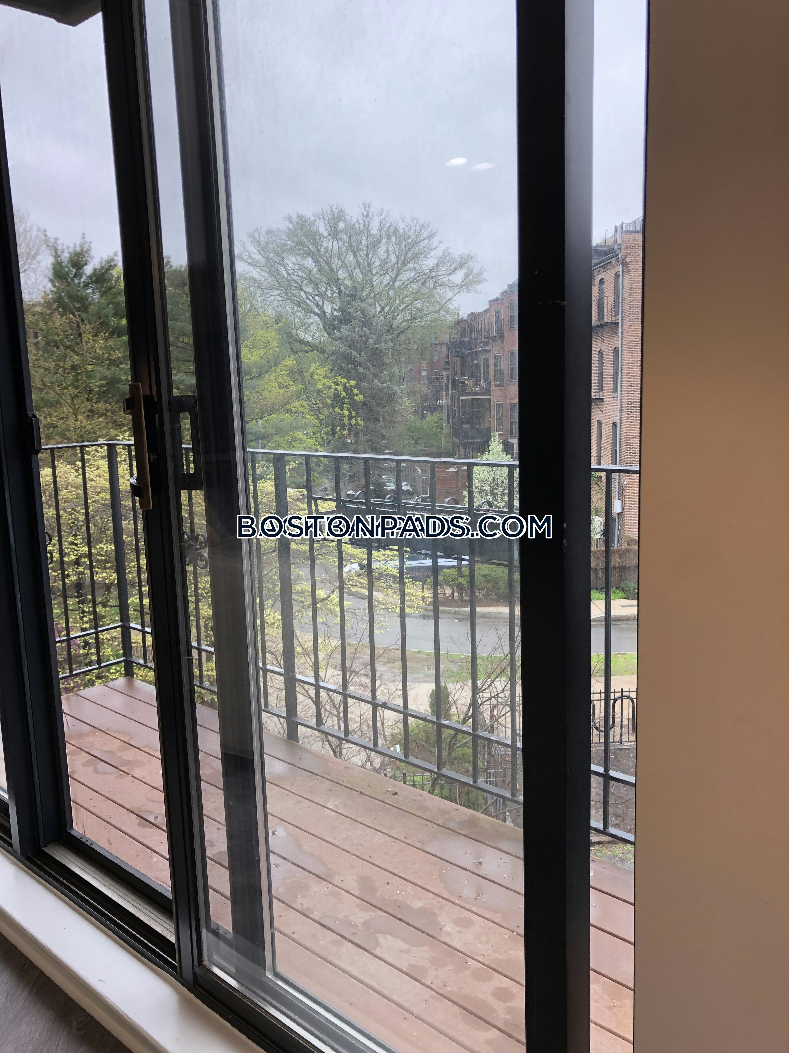 Garrison Square Photo 11