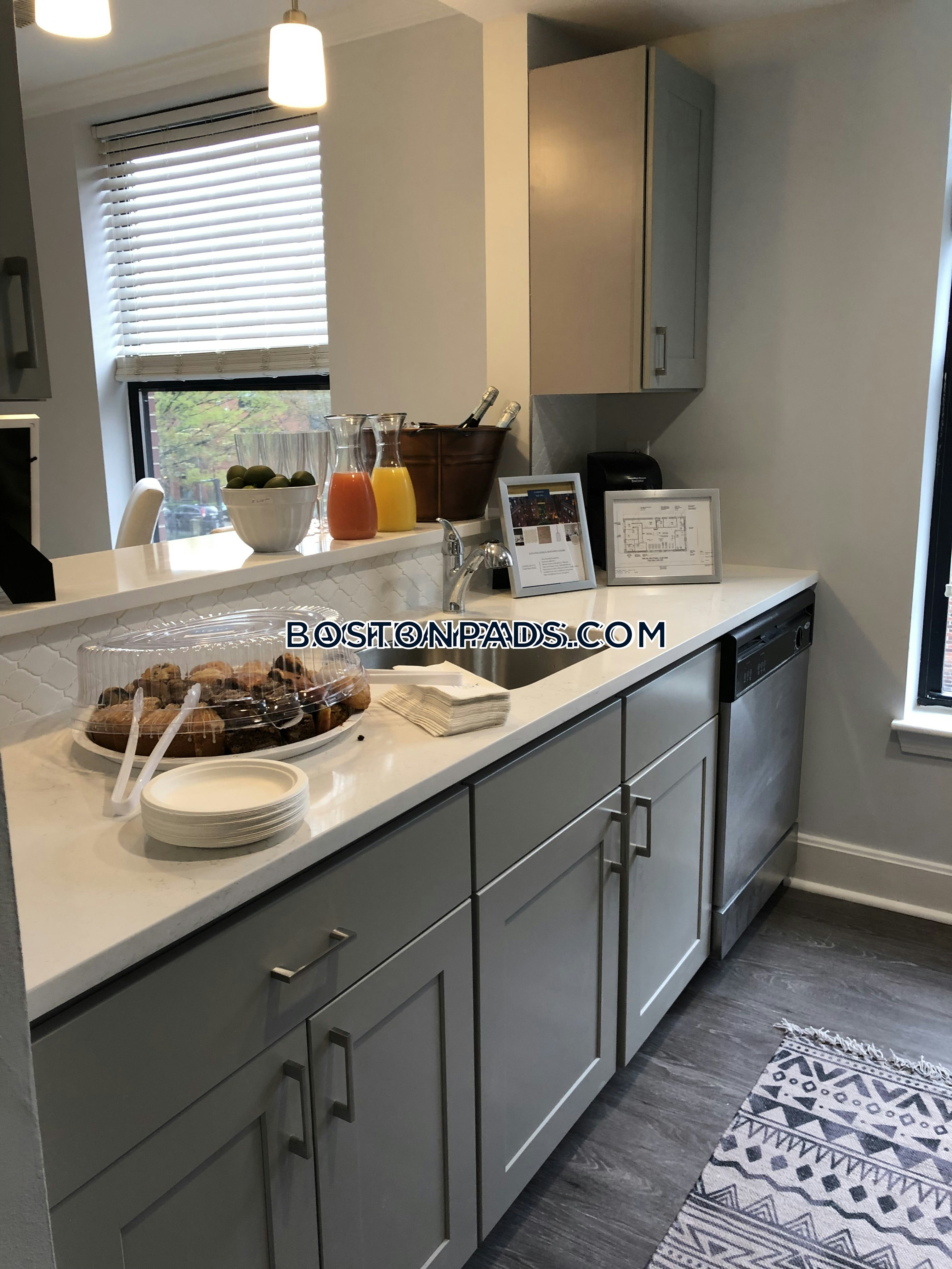 Garrison Square Photo 35