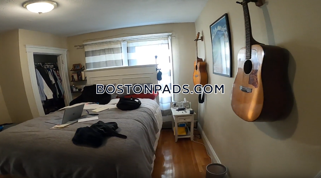 Lodge at Ames Pond Photo 14