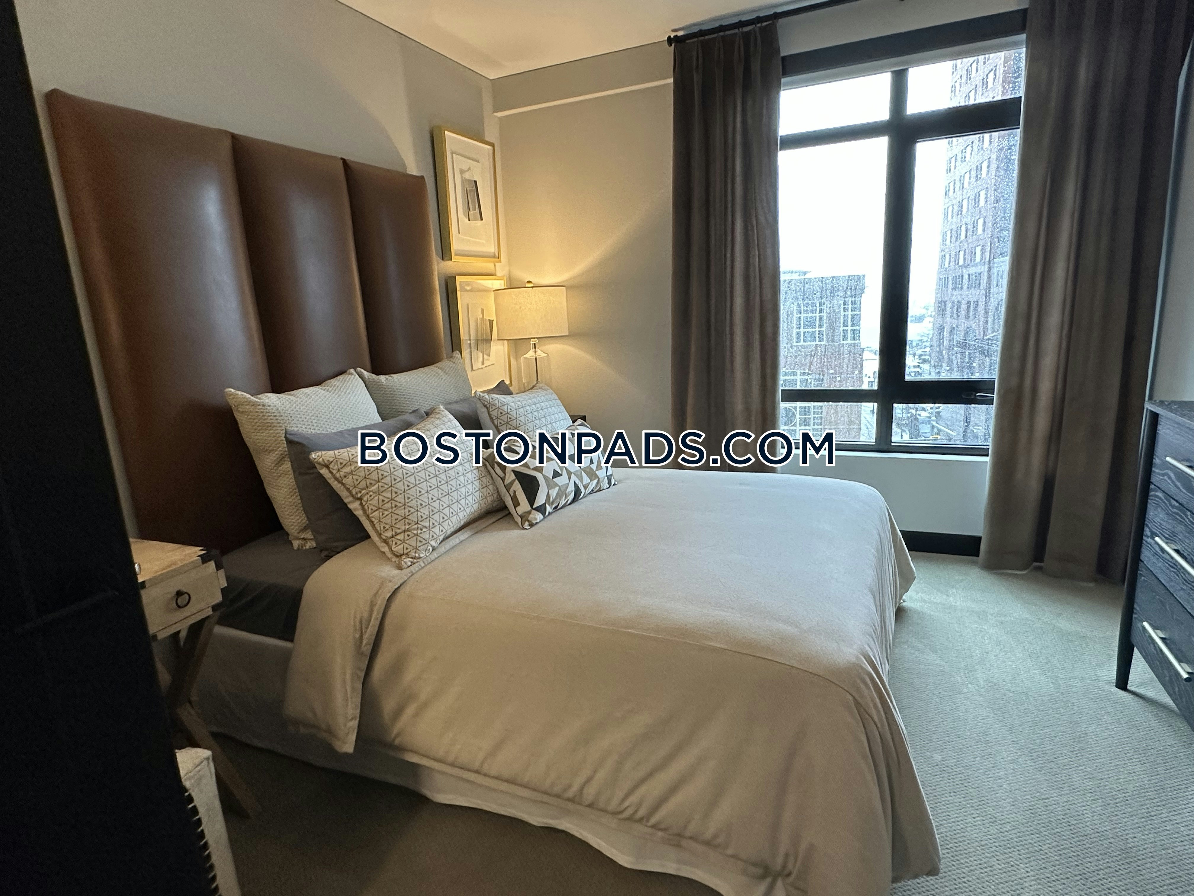 Gables Seaport Photo 36