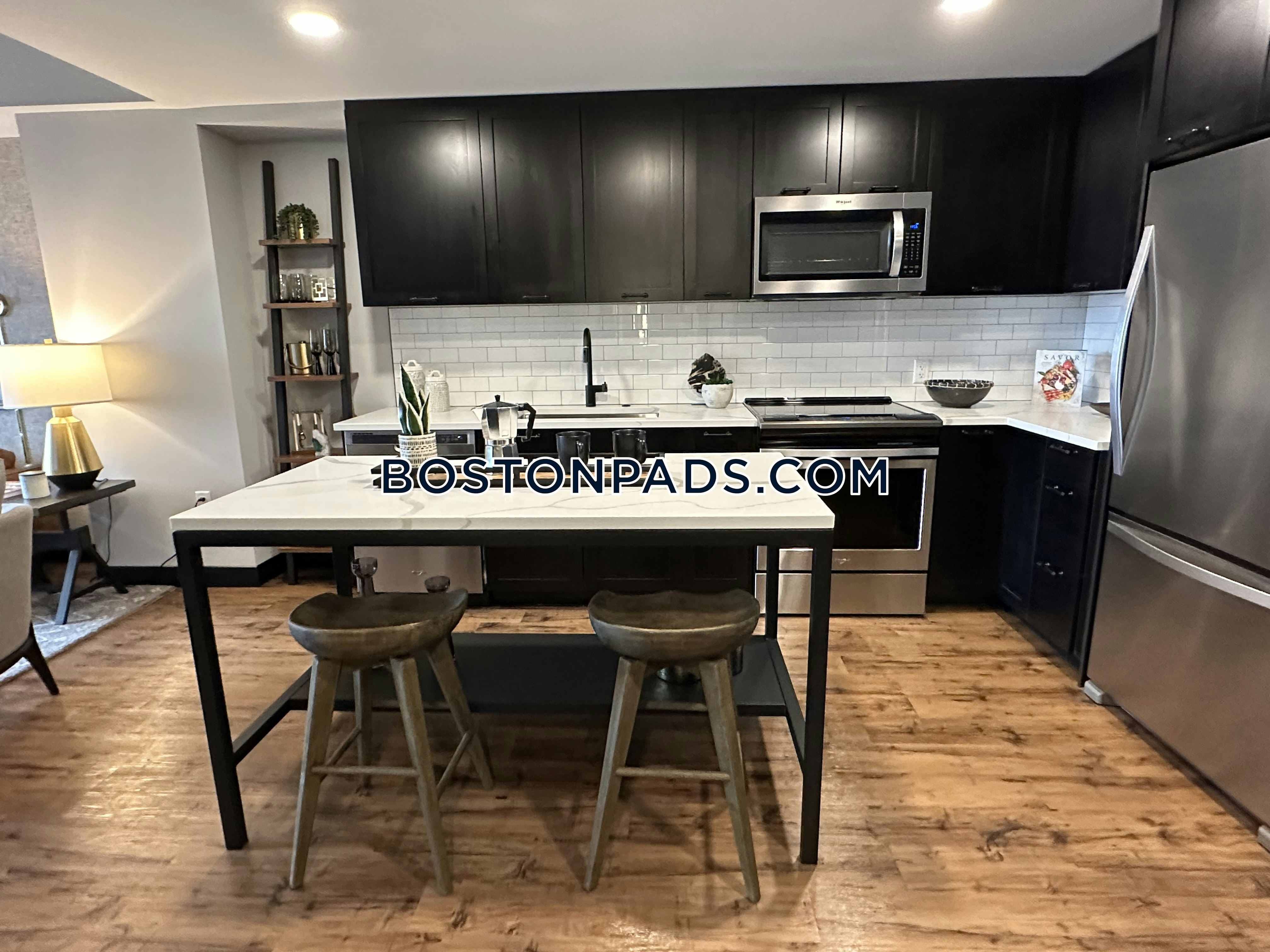 Gables Seaport Photo 90