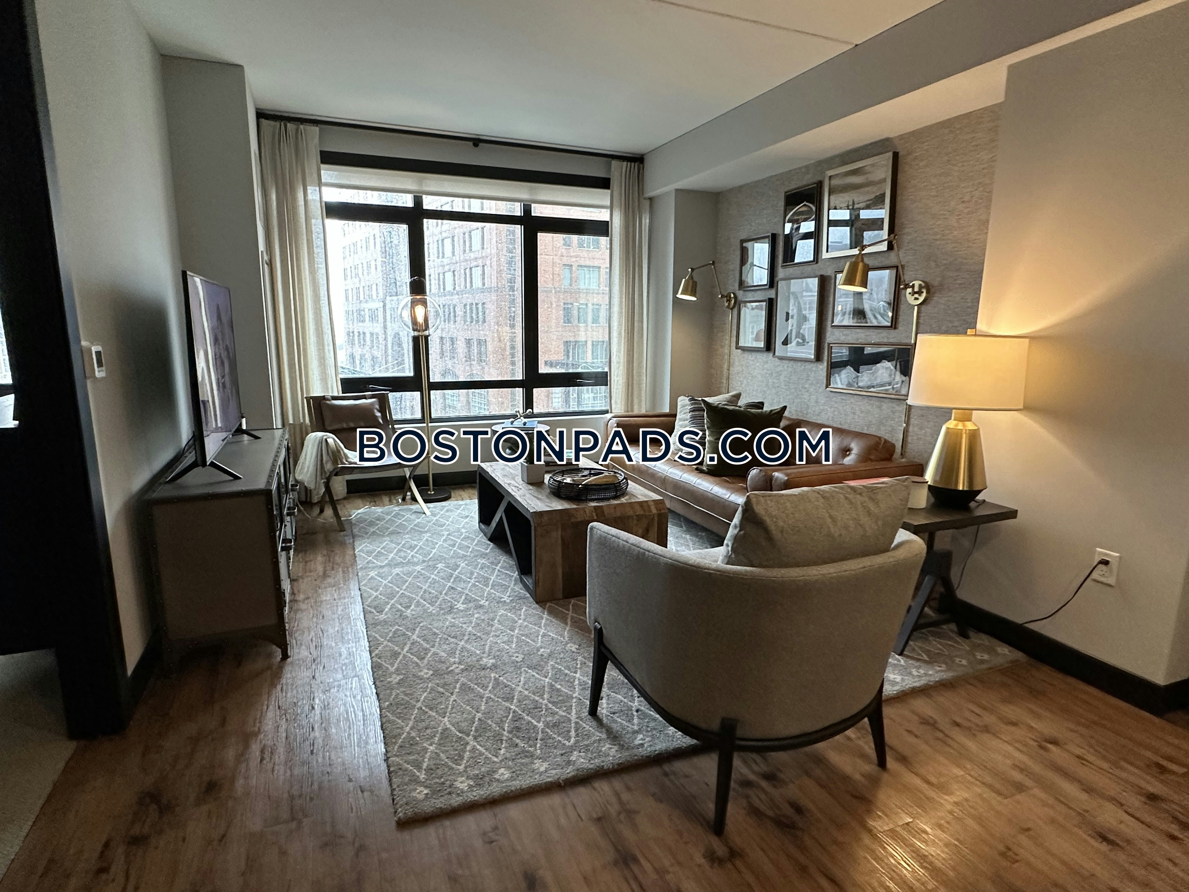 Gables Seaport Photo 34