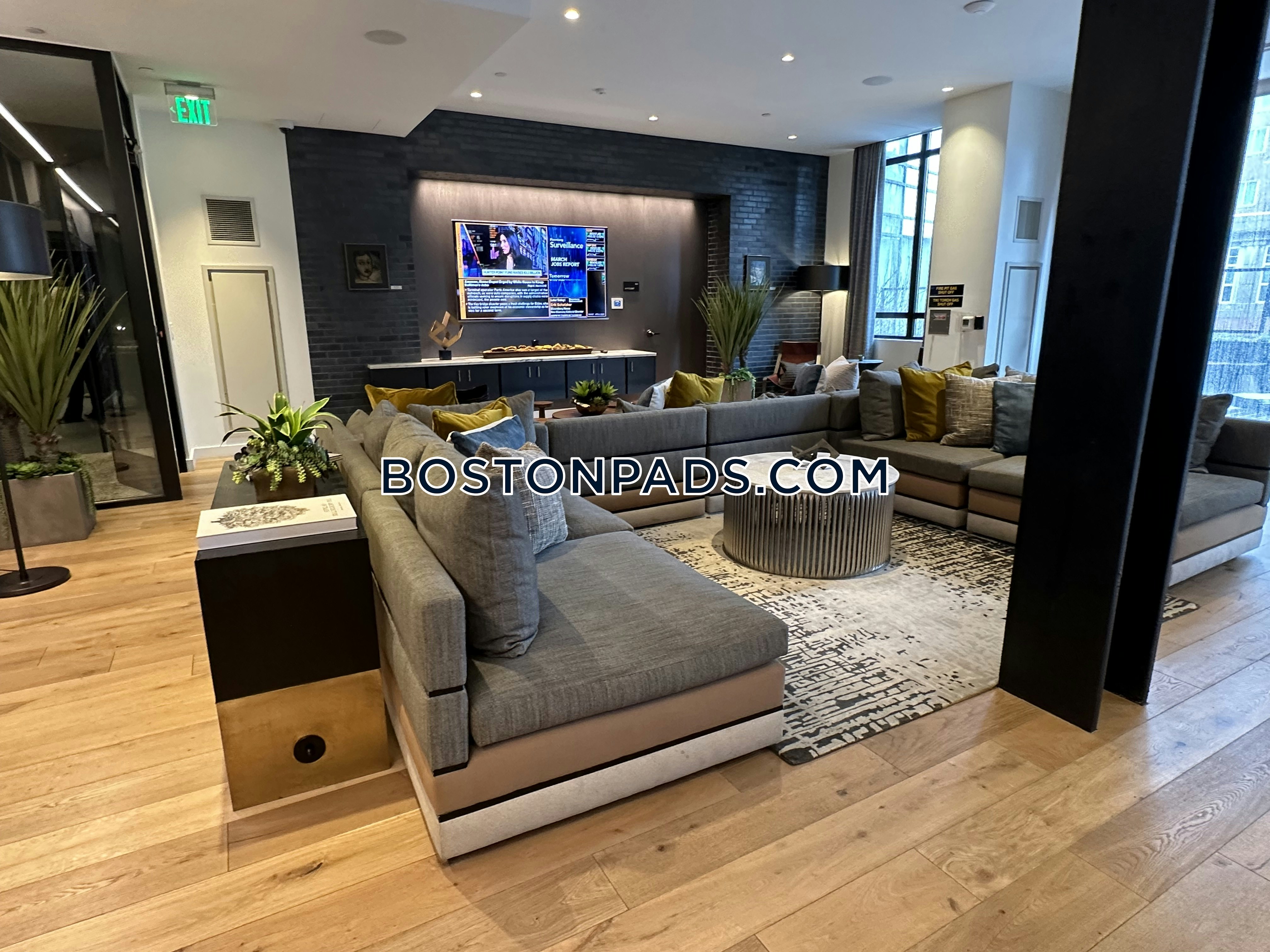 Gables Seaport Photo 120