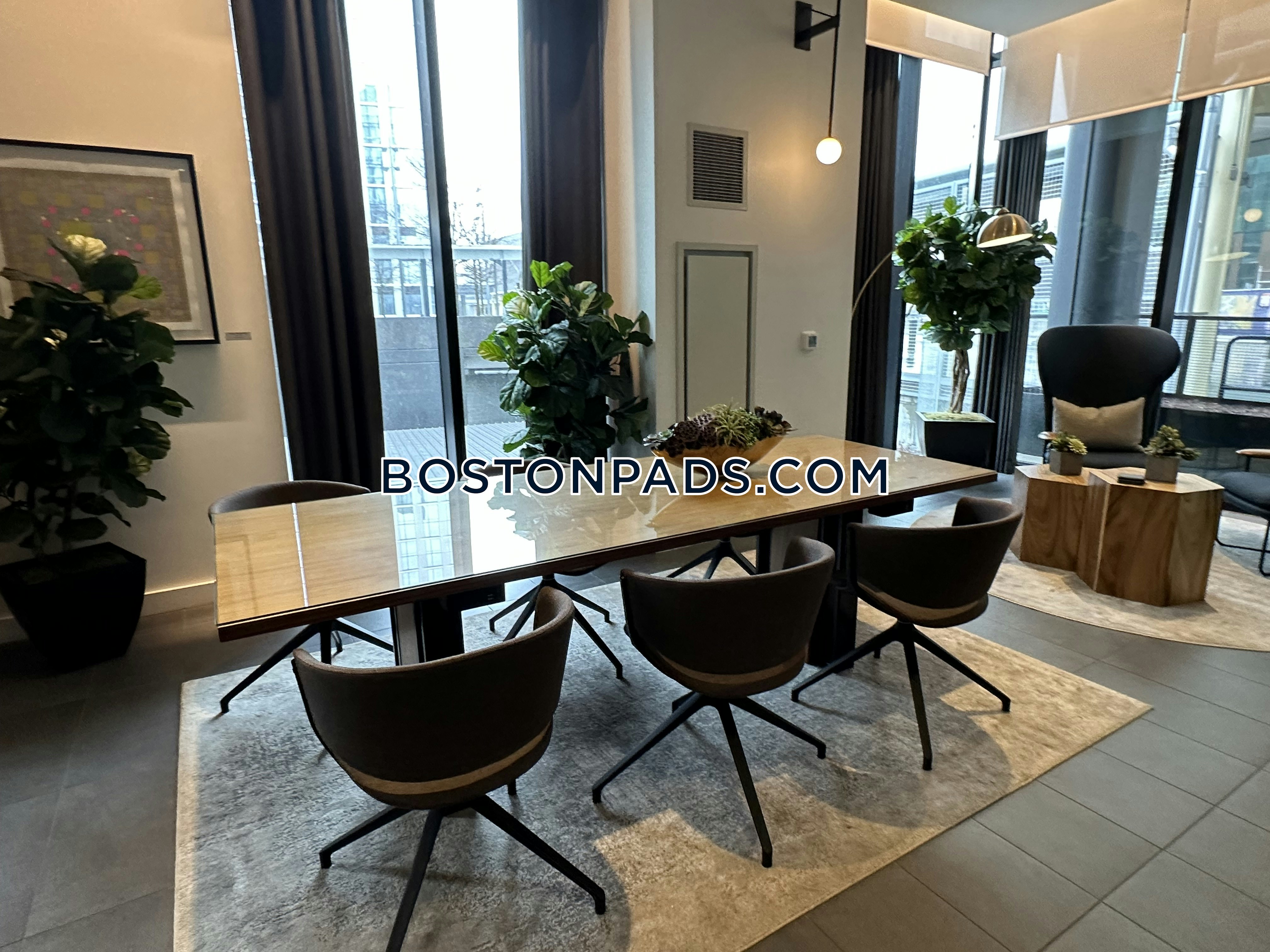 Gables Seaport Photo 115