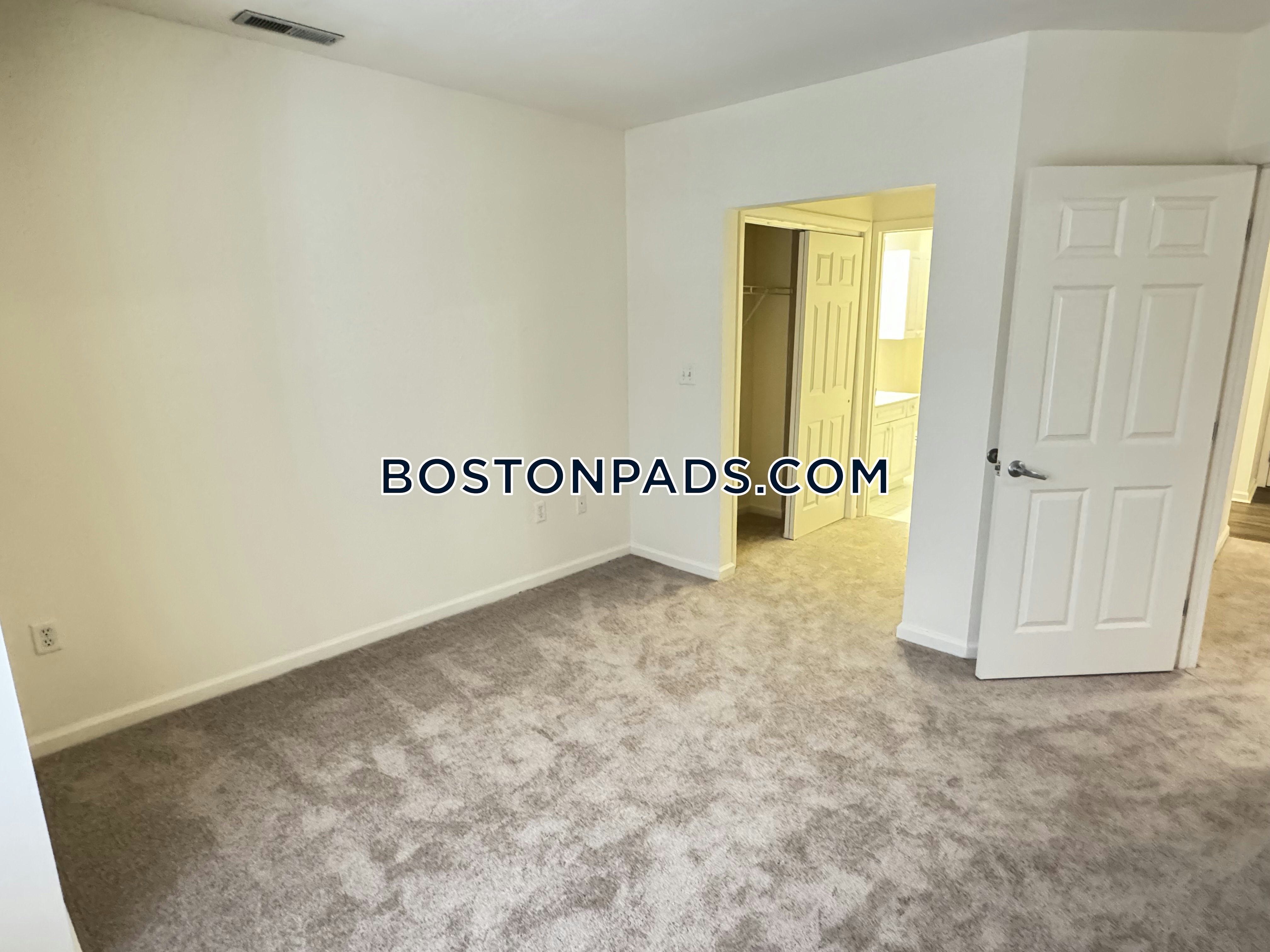 Highlands at Faxon Woods Photo 15