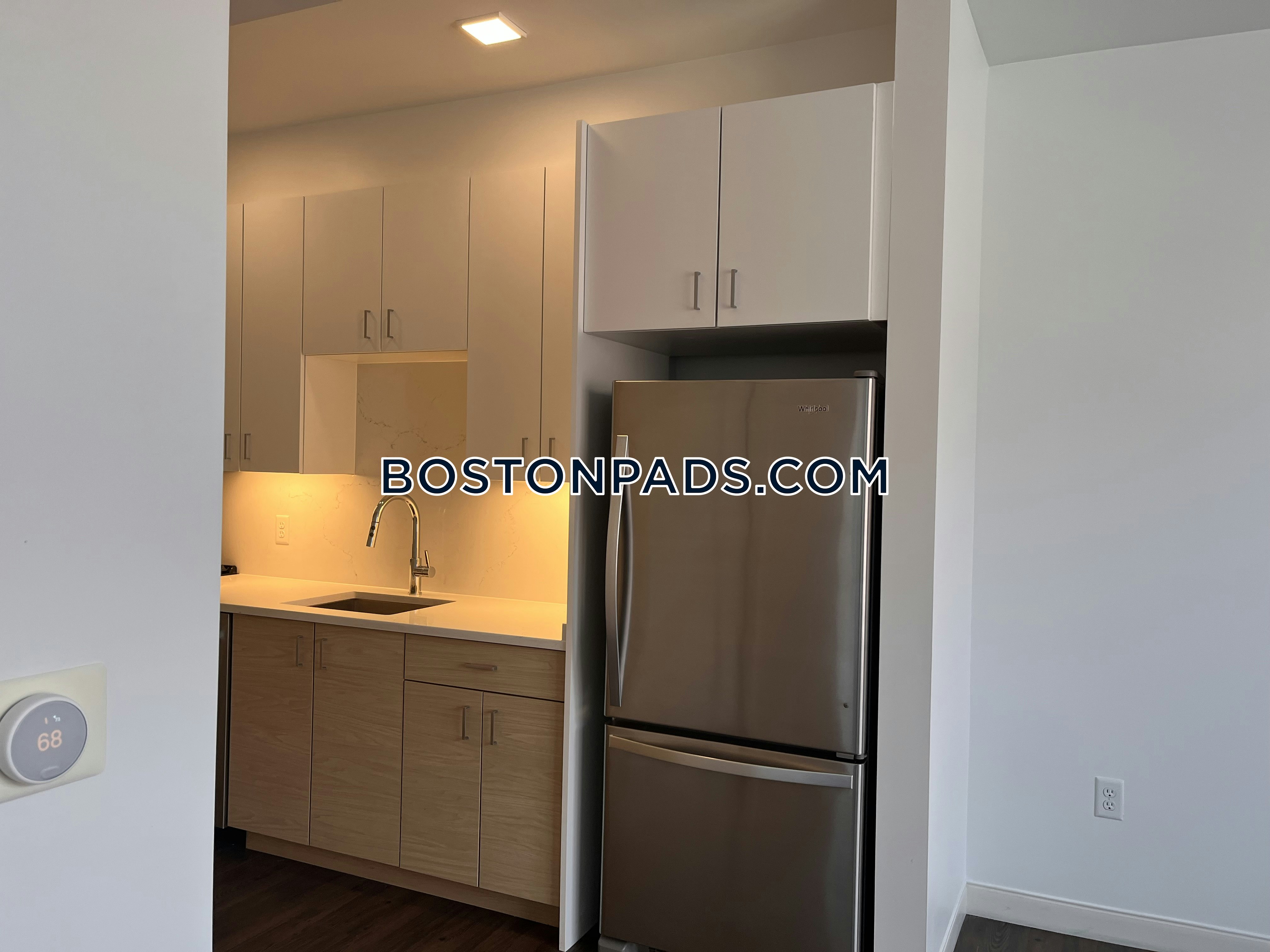 Trio Newton Photo 63