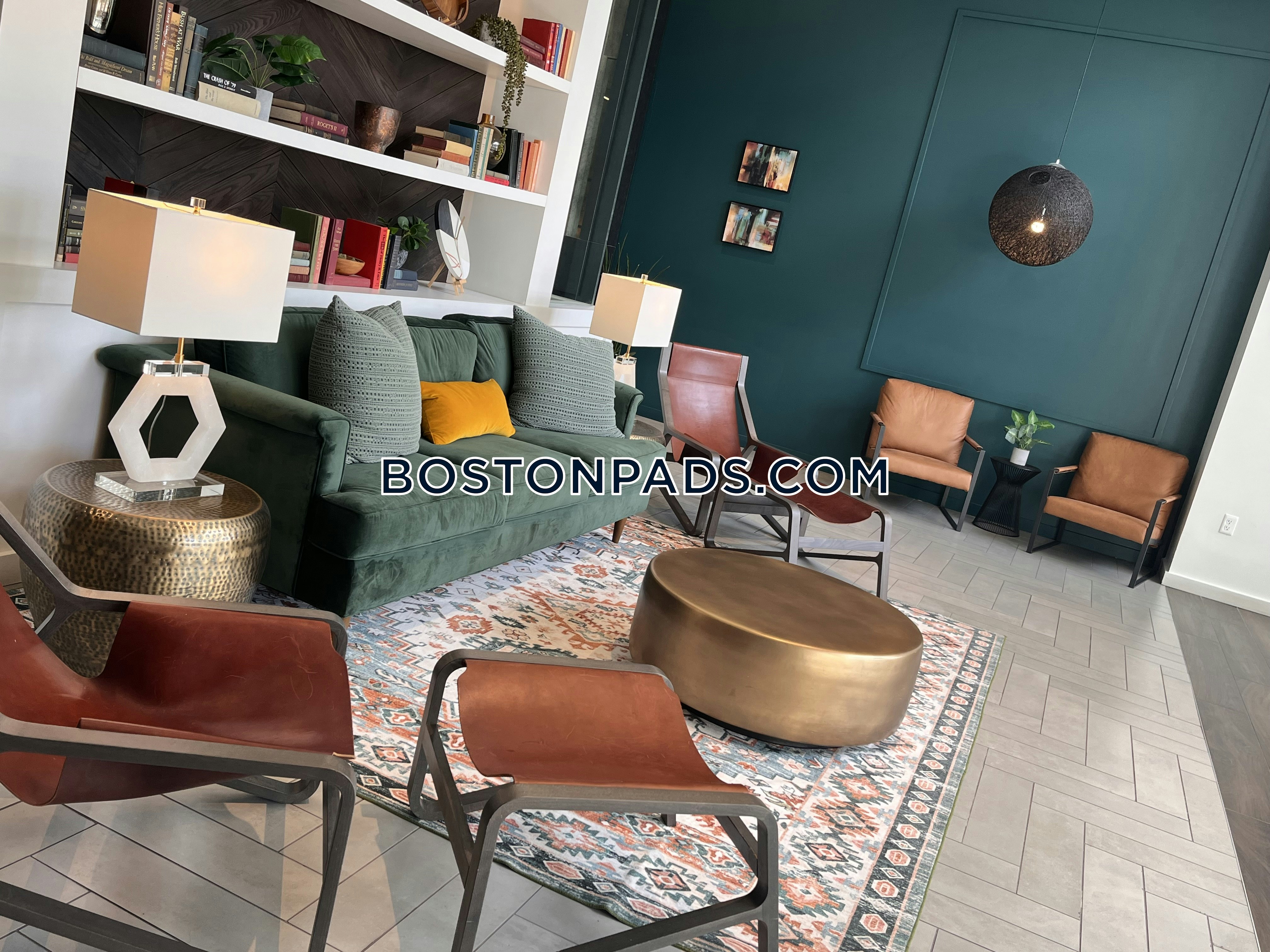 Trio Newton Photo 88