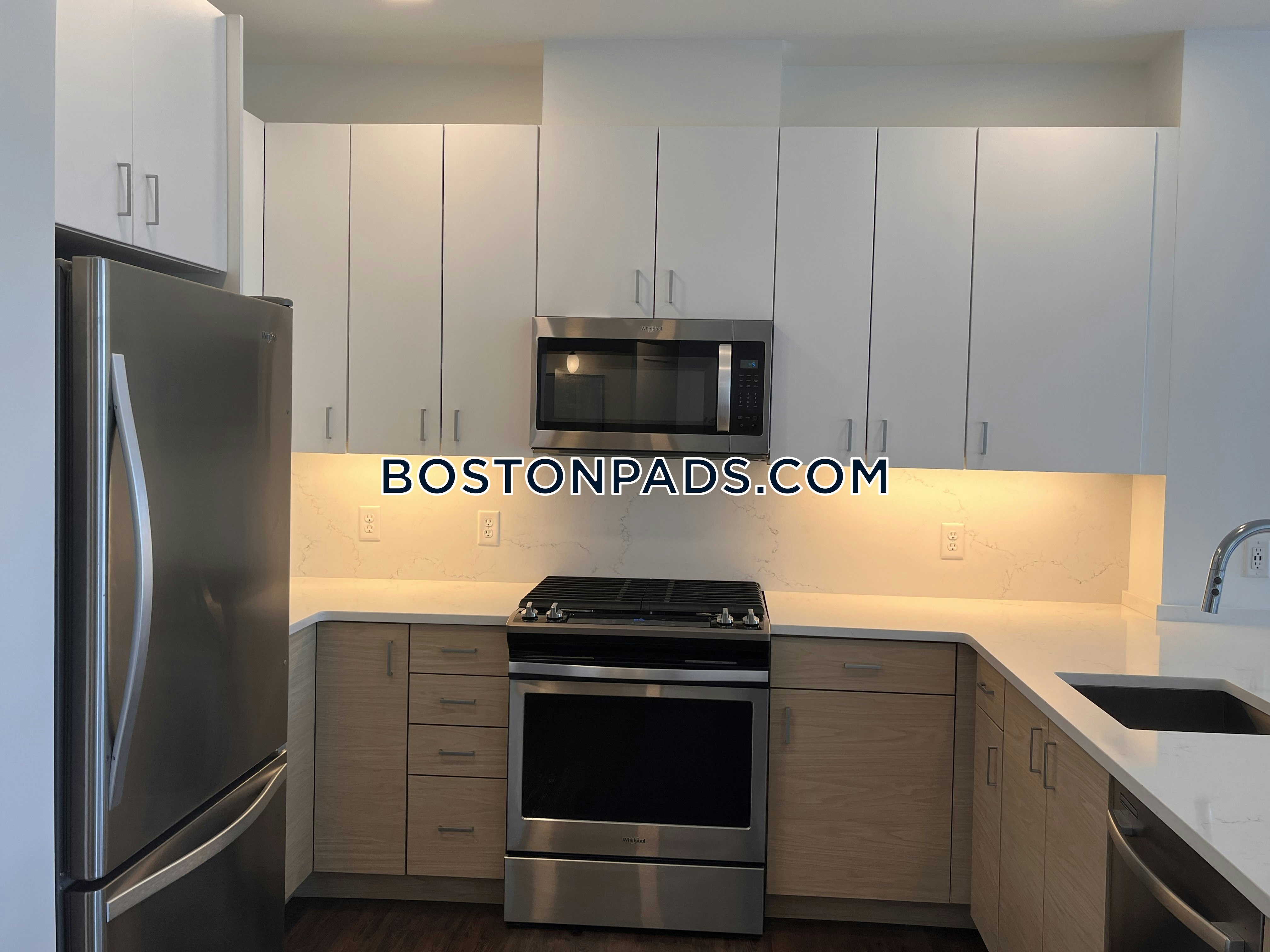 Trio Newton Photo 60