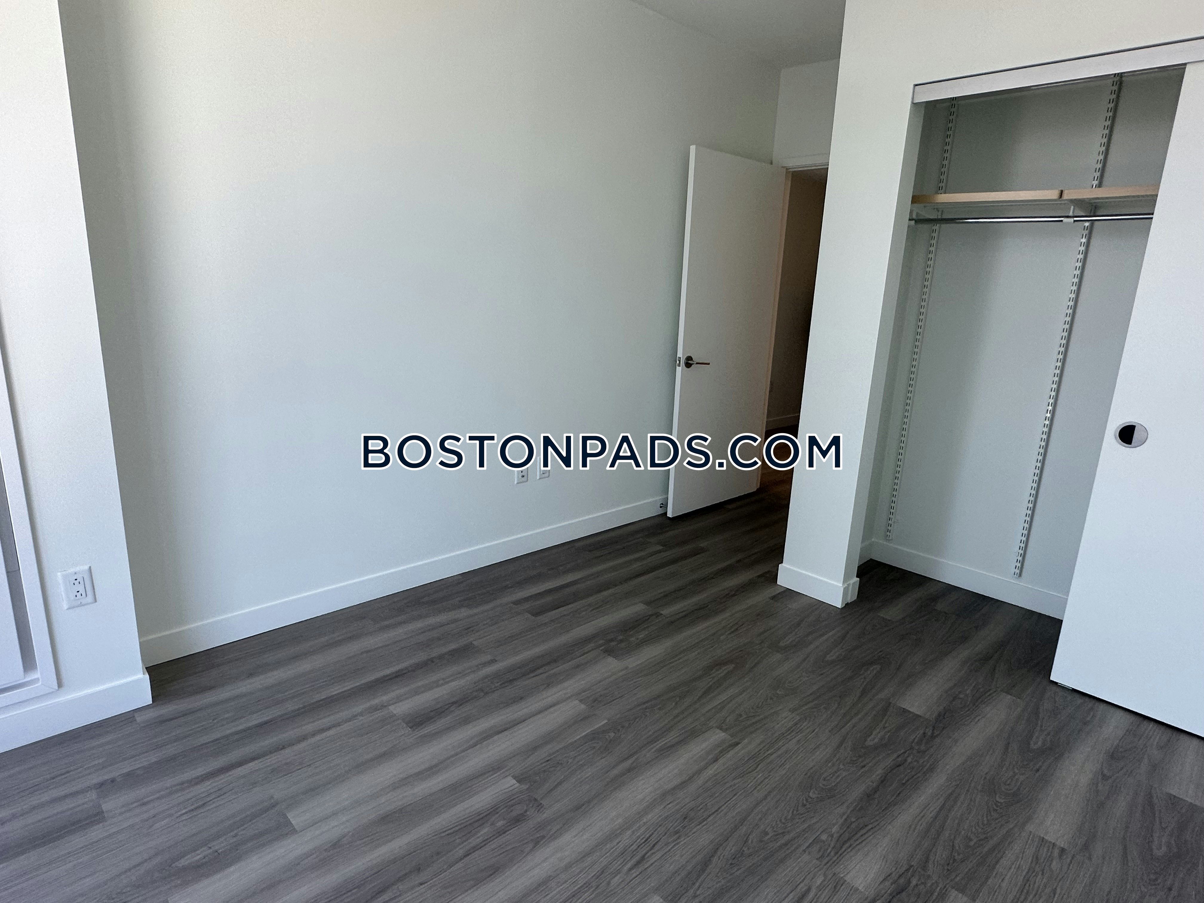 Hub 50 House Photo 77