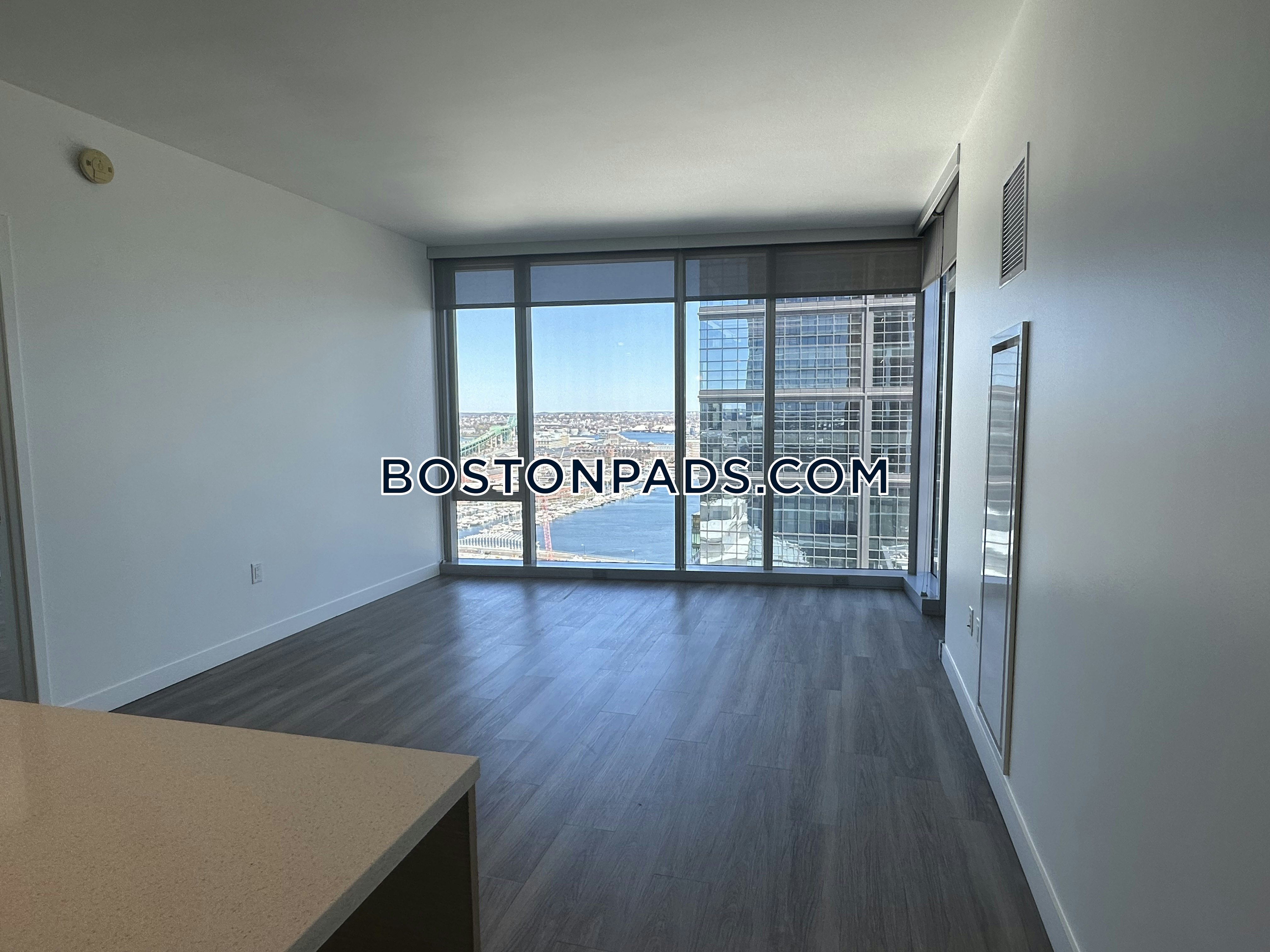 Hub 50 House Photo 6