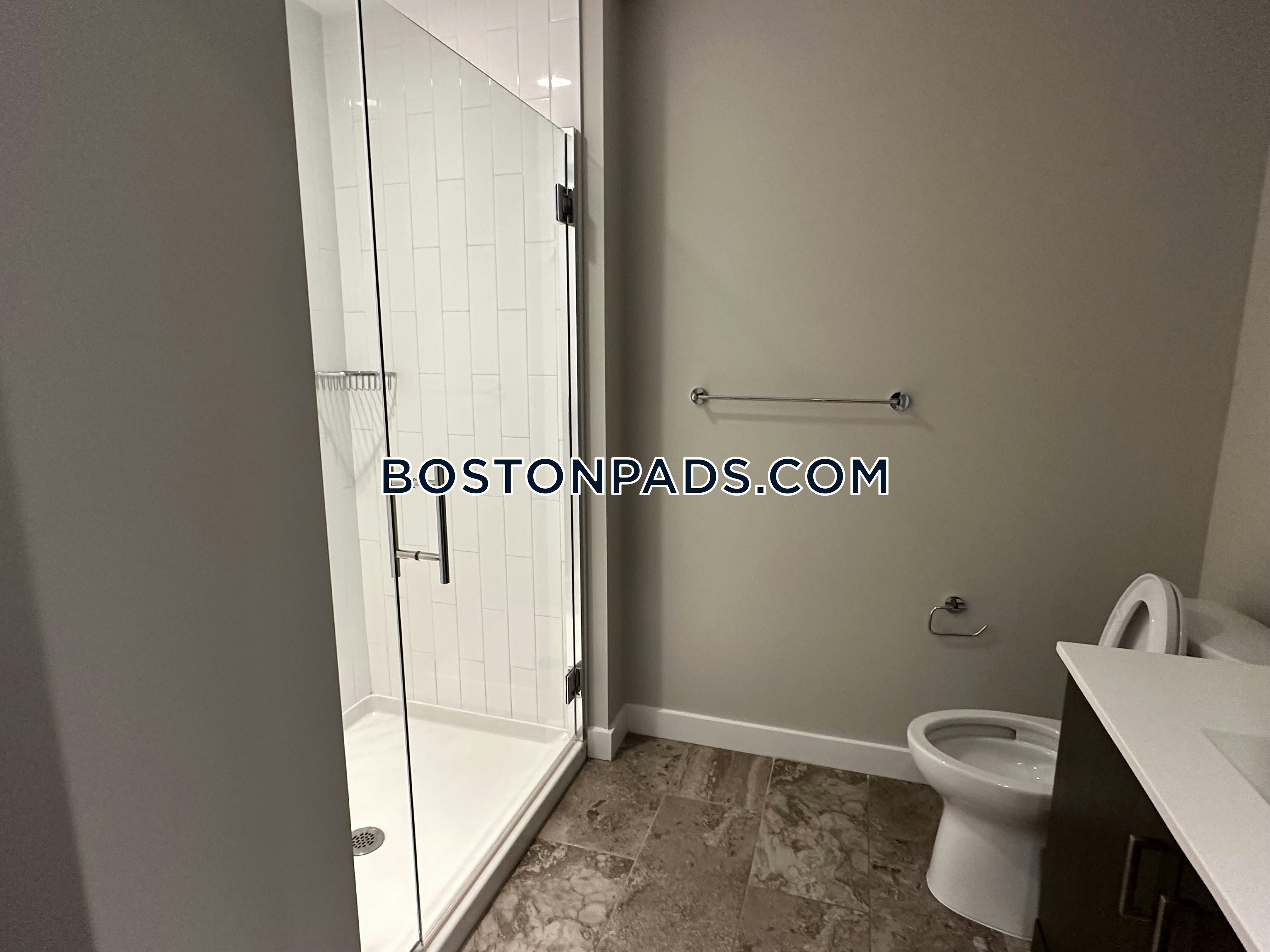 Via Seaport Photo 105