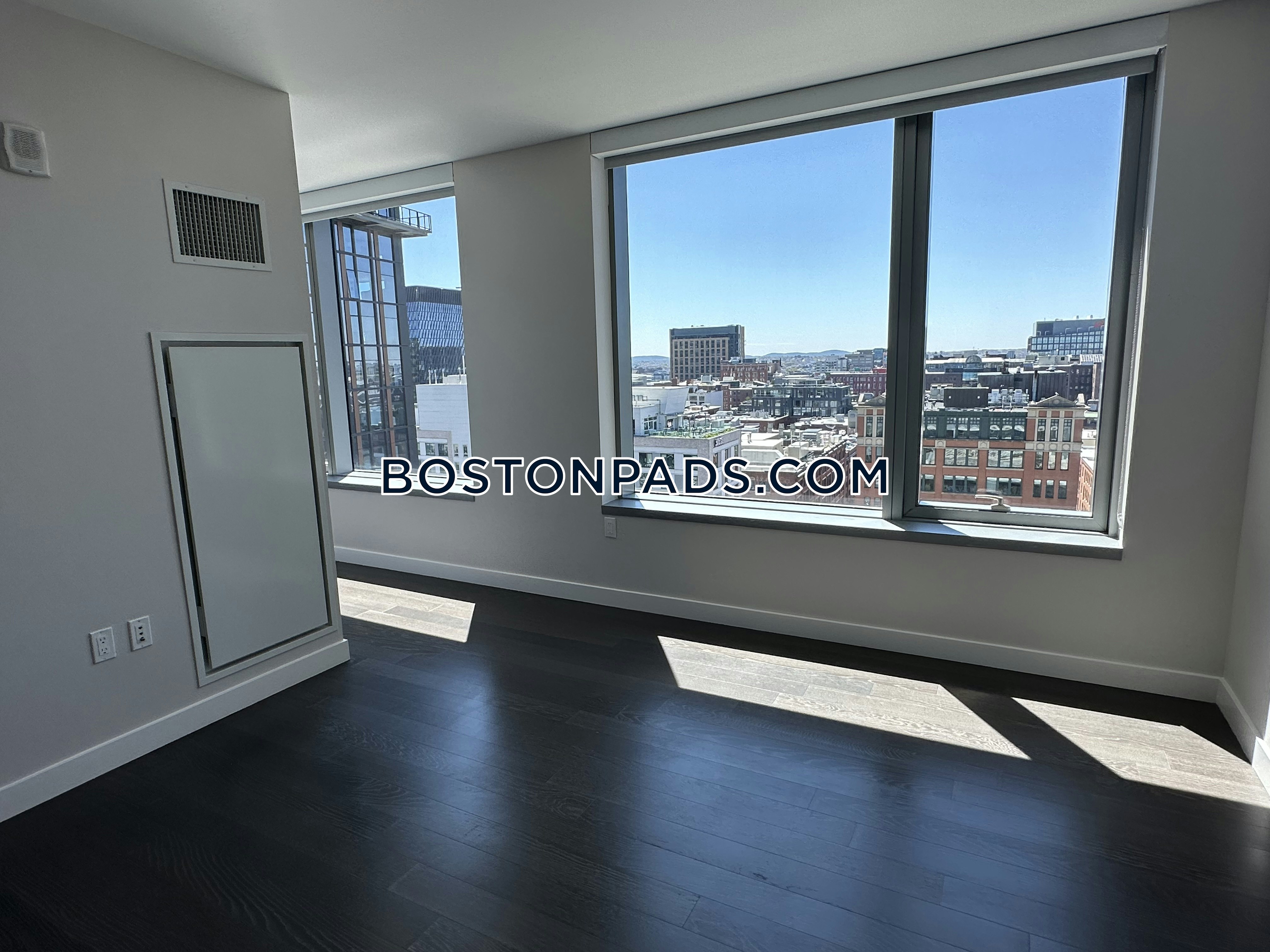 The Benjamin Photo 4