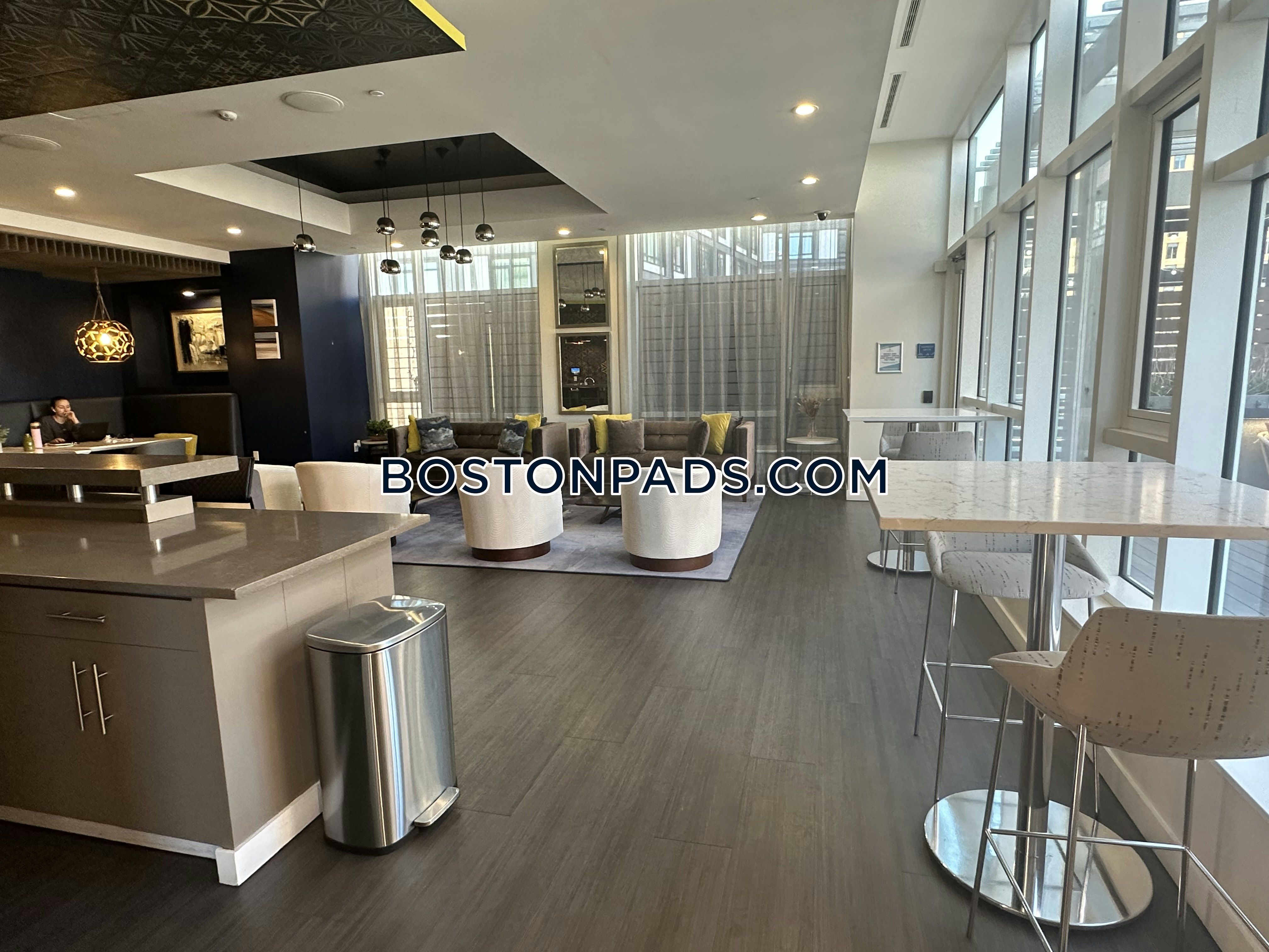 Waterside Place by Windsor Photo 26