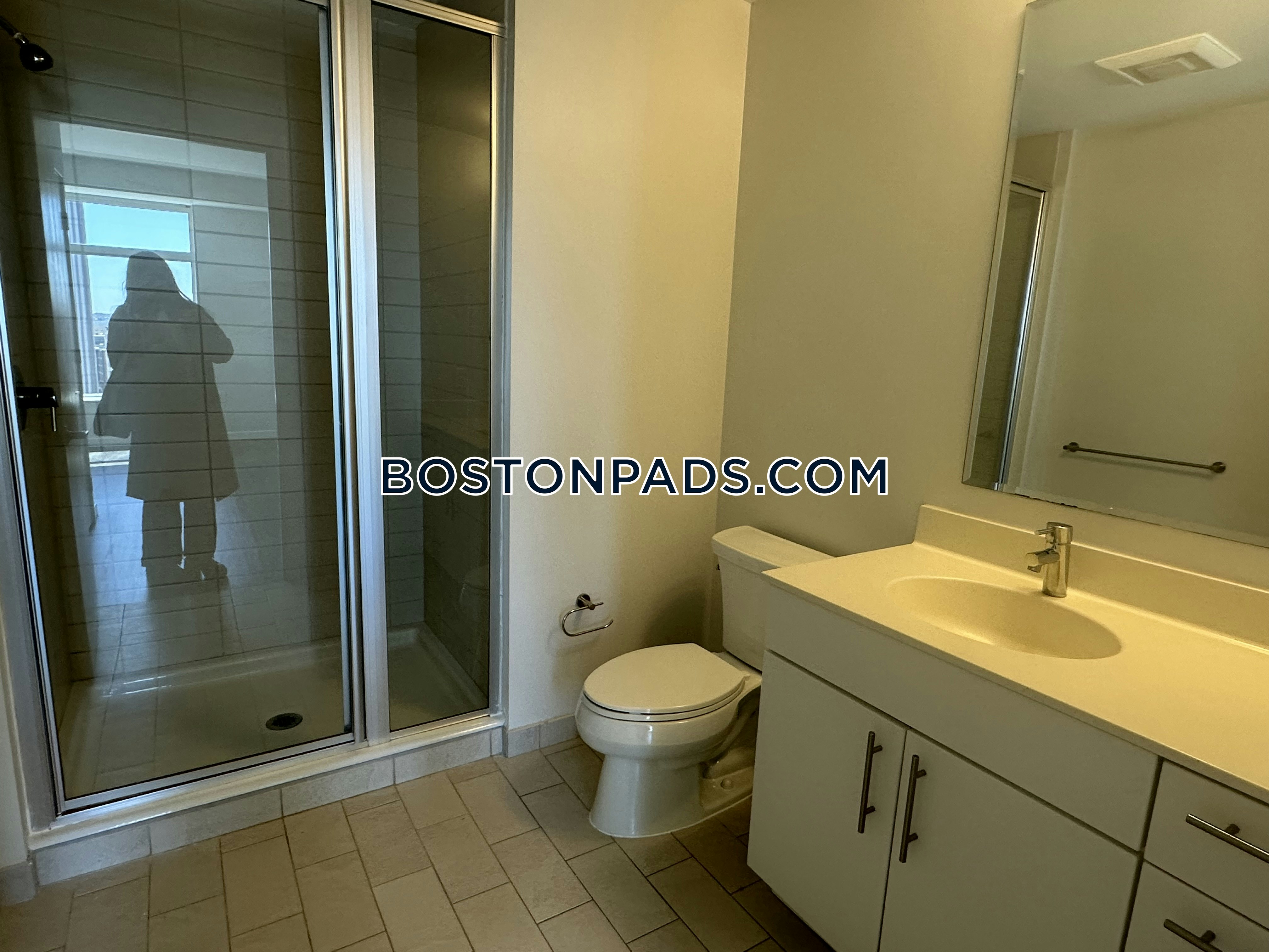 Waterside Place by Windsor Photo 44