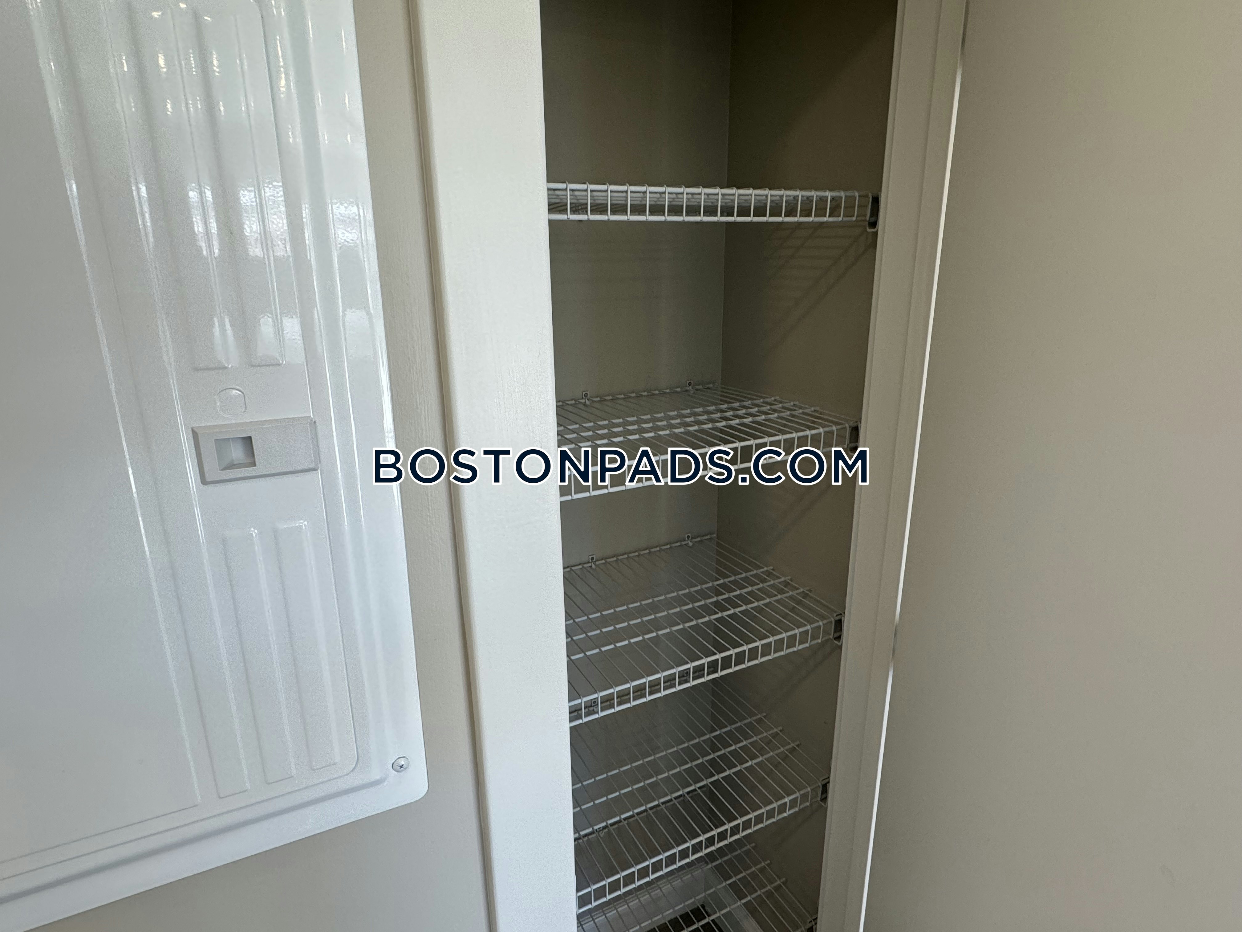 Flats on First Photo 74