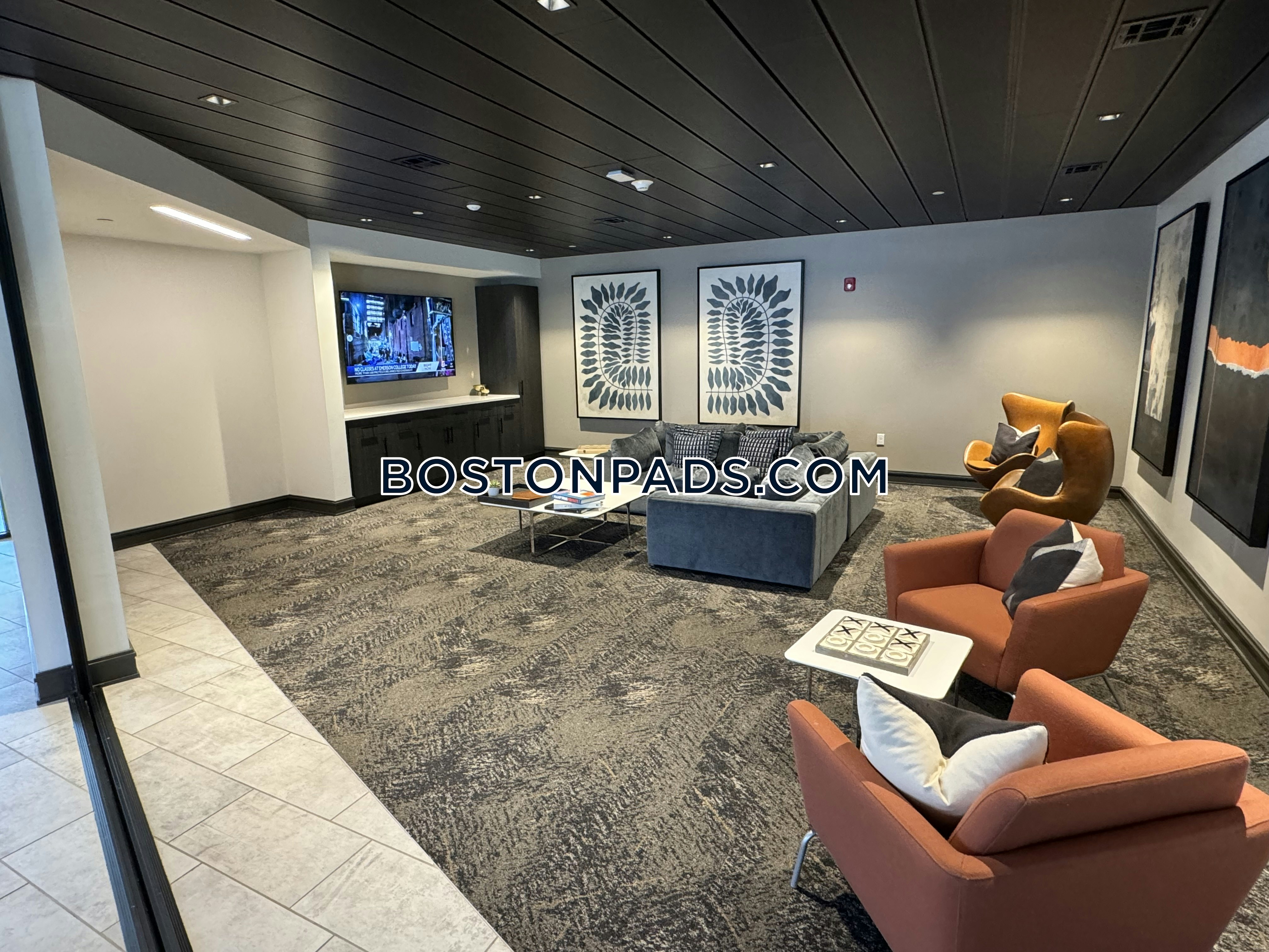 Flats on First Photo 40