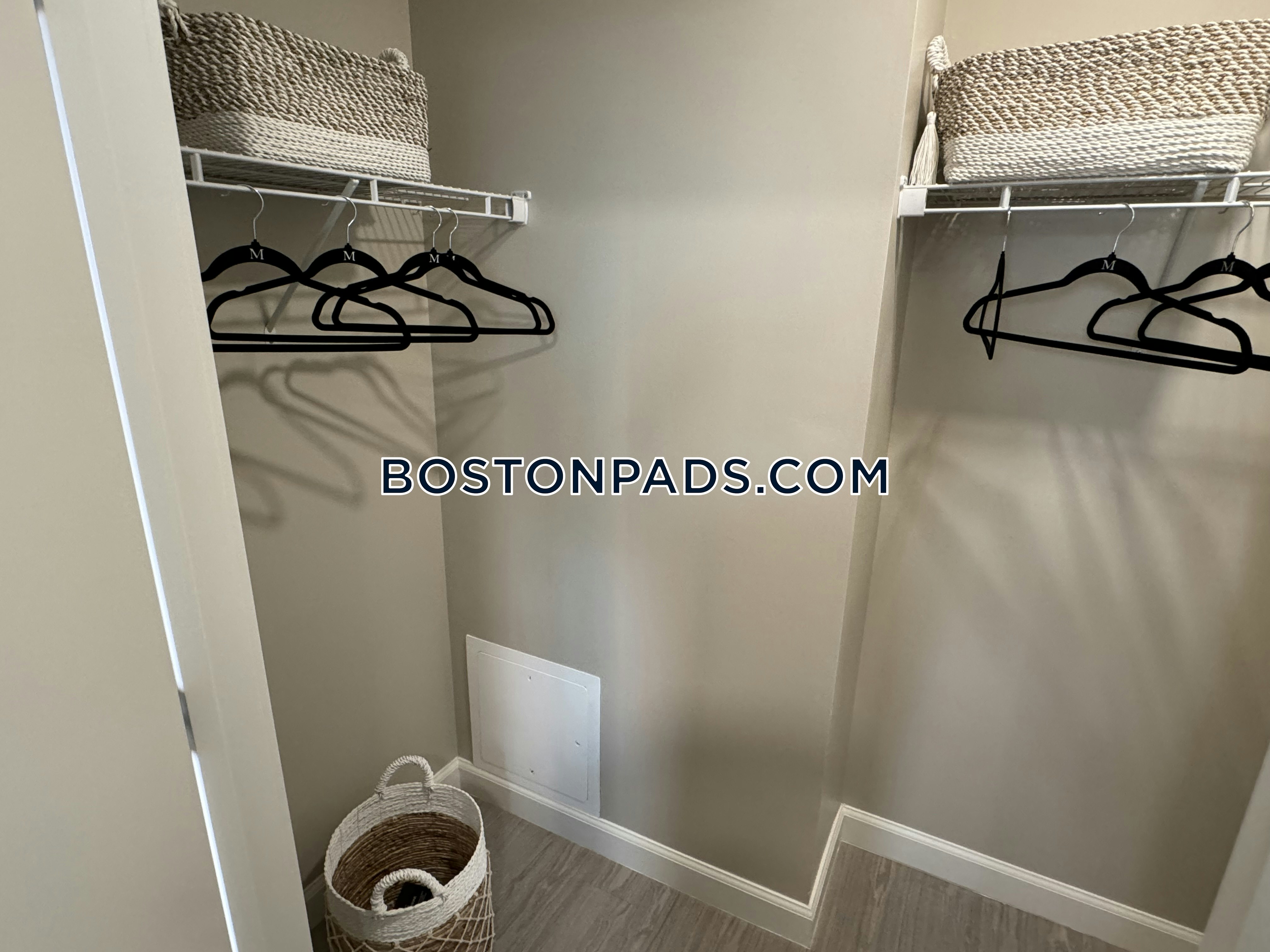 Flats on First Photo 36