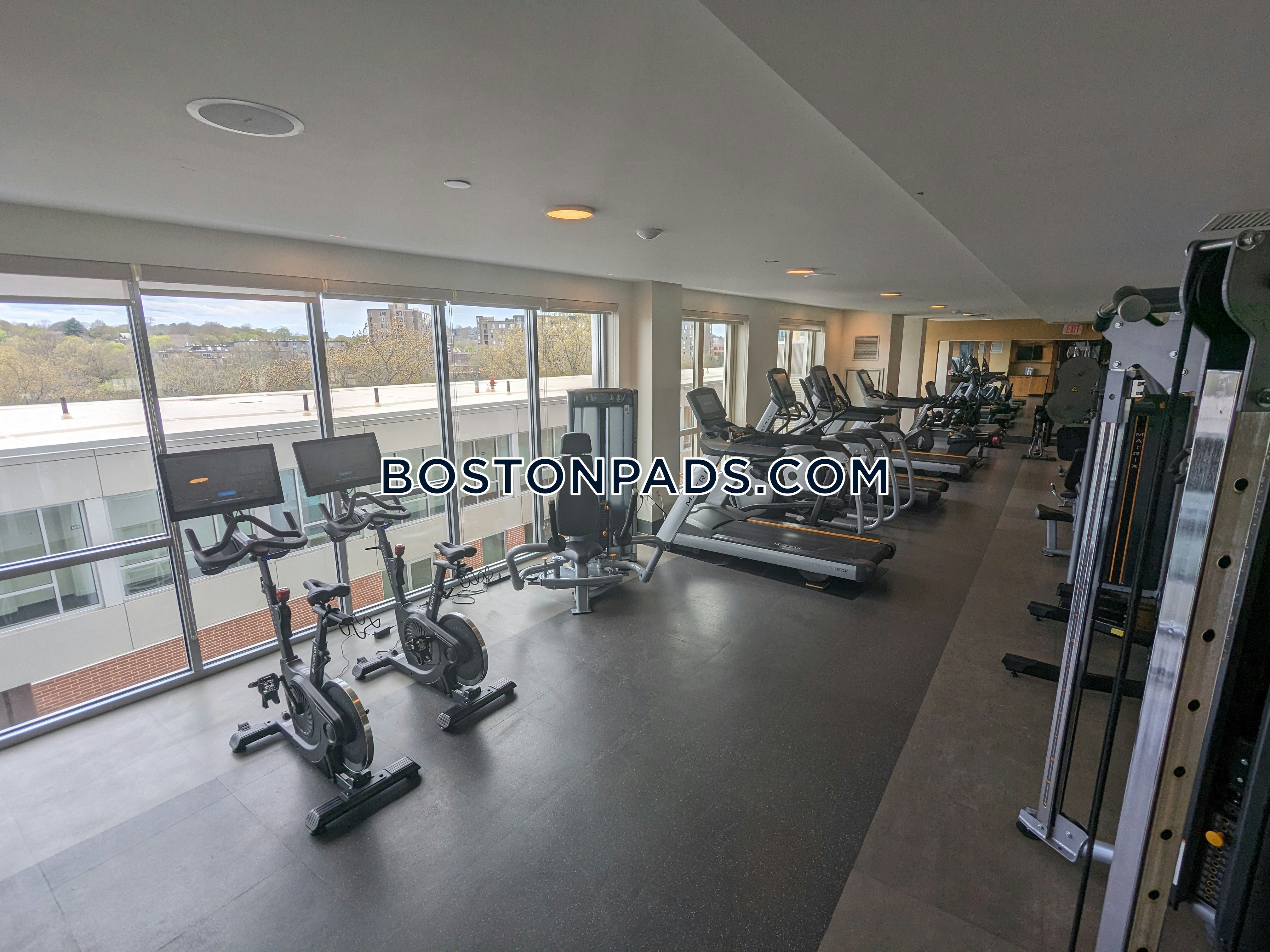 101 South Huntington Ave. Photo 30