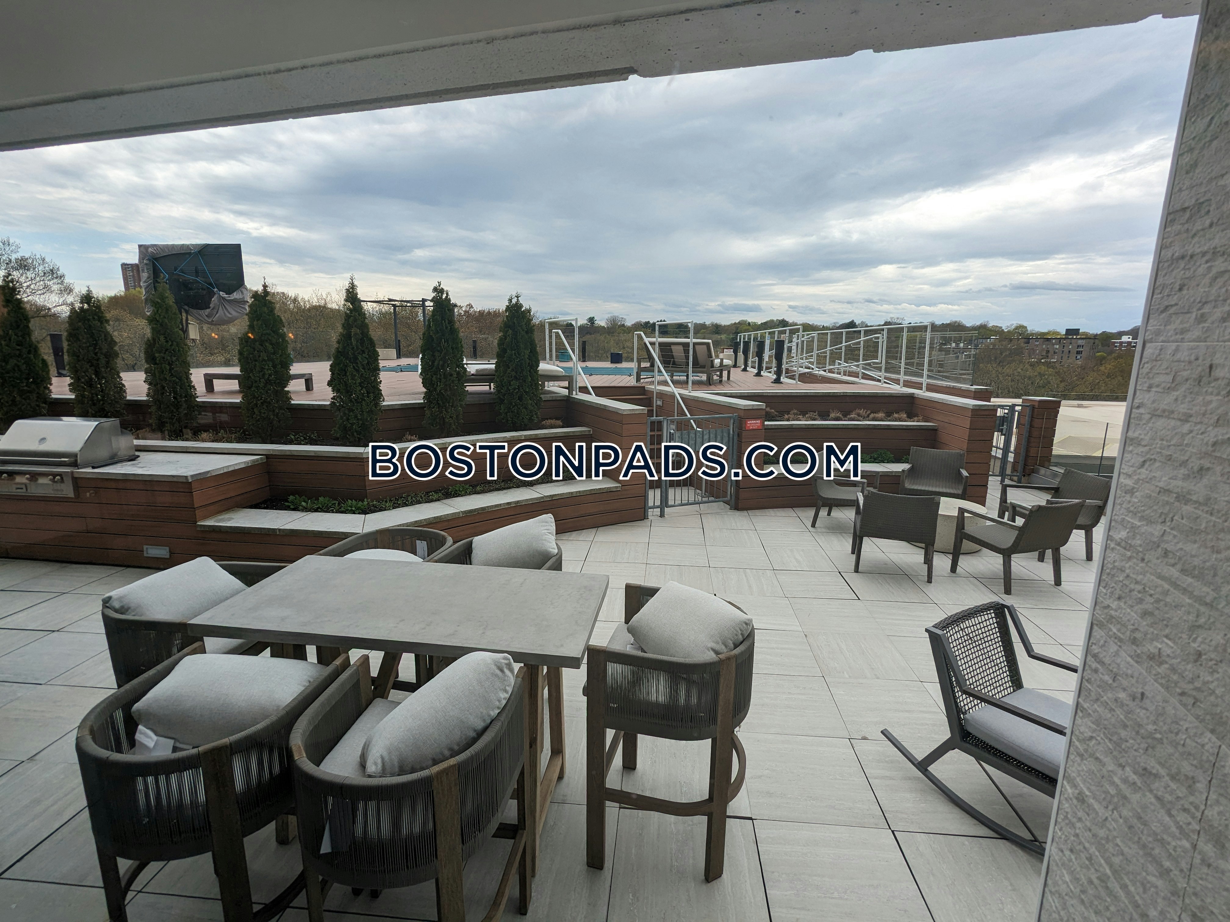 101 South Huntington Ave. Photo 100