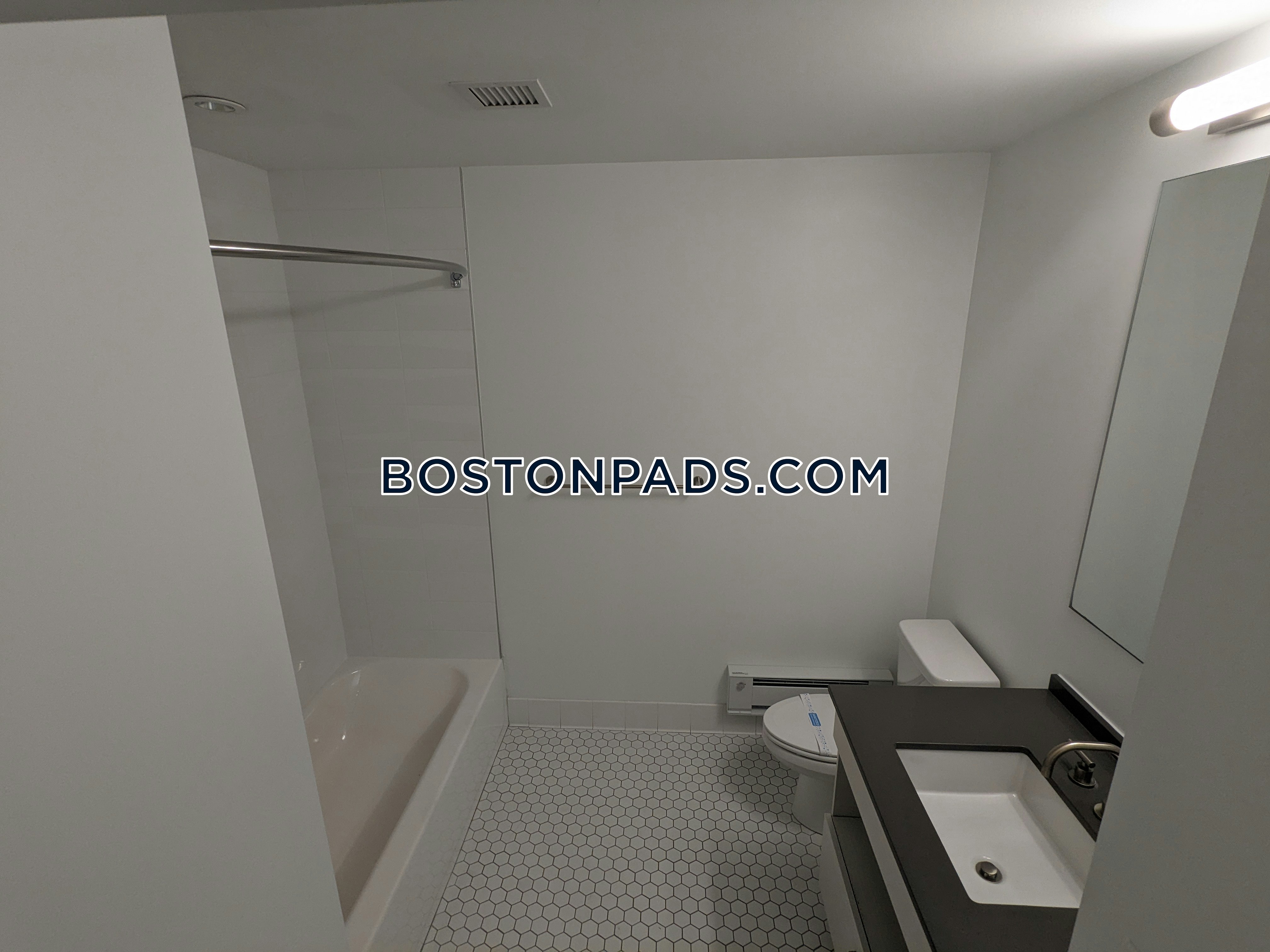 101 South Huntington Ave. Photo 85