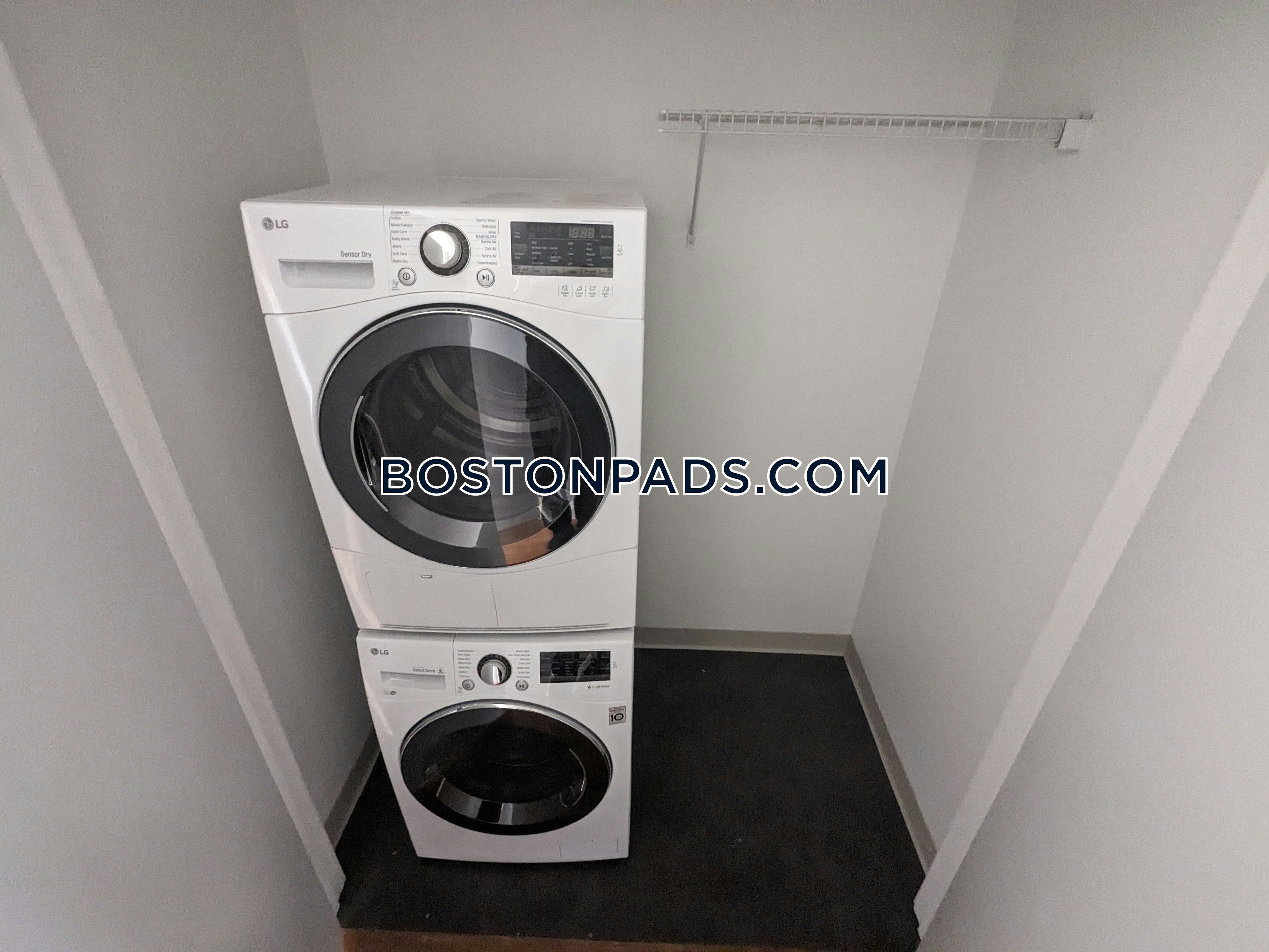 101 South Huntington Ave. Photo 112